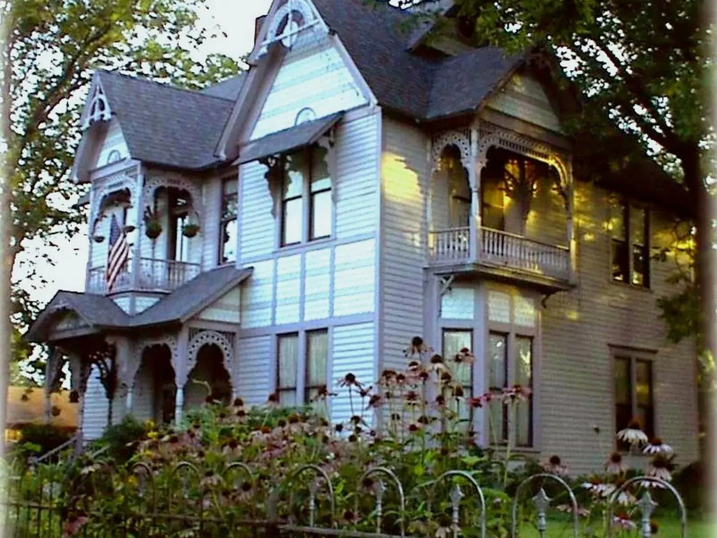 Carleton House Bed and Breakfast Carleton House Bed and Breakfast