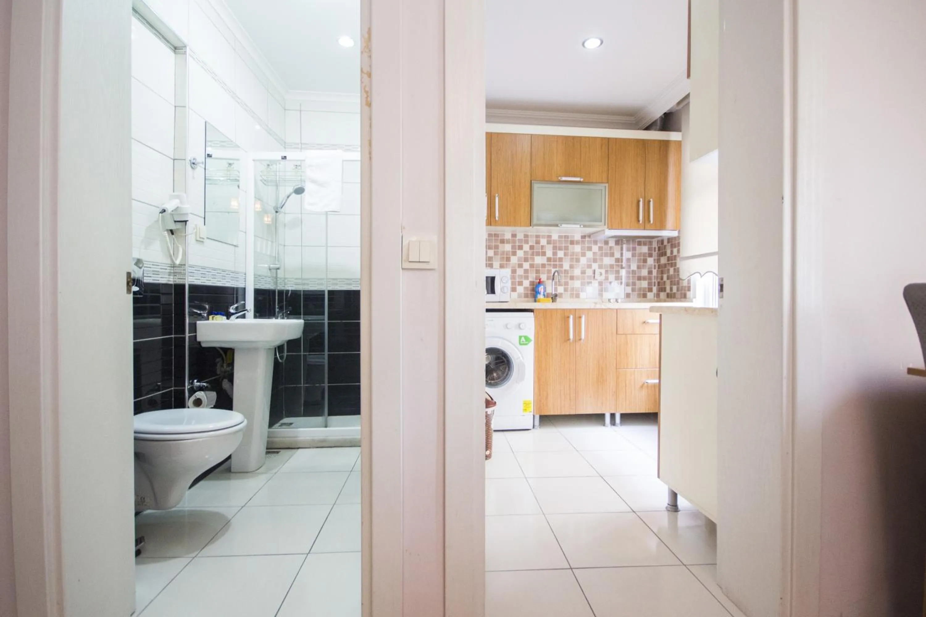 Bathroom in Feyza Apart