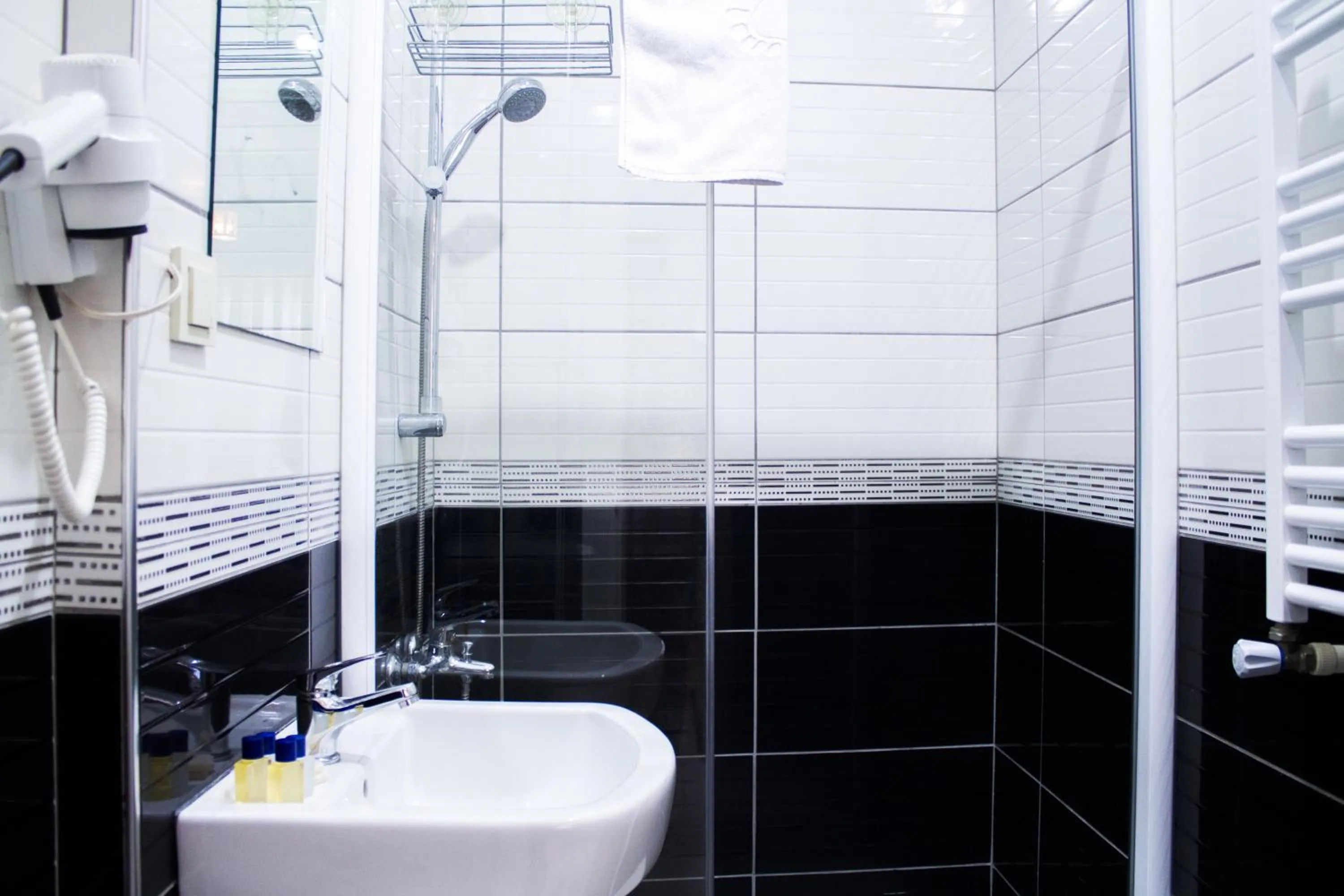 Bathroom in Feyza Apart