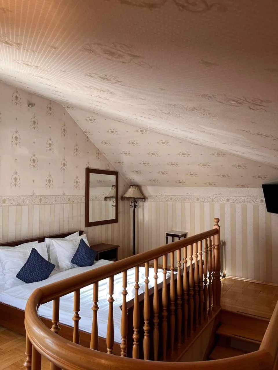 Bed in Number 21 by DBI