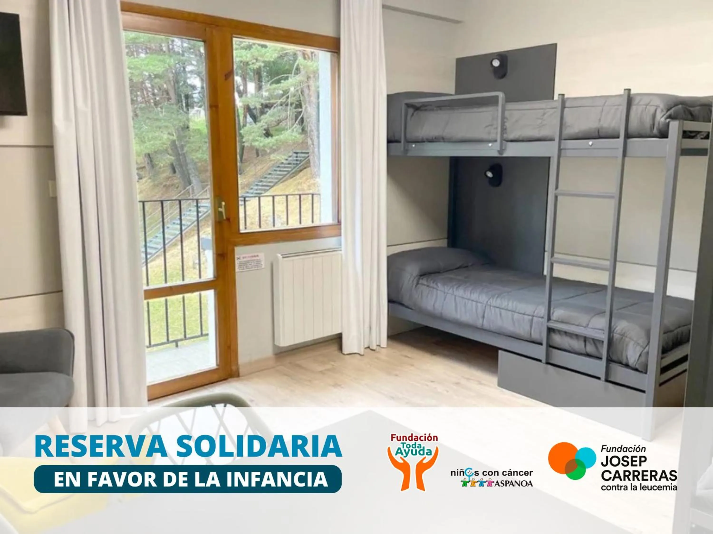 Bed in Apartamentos Midi 3000