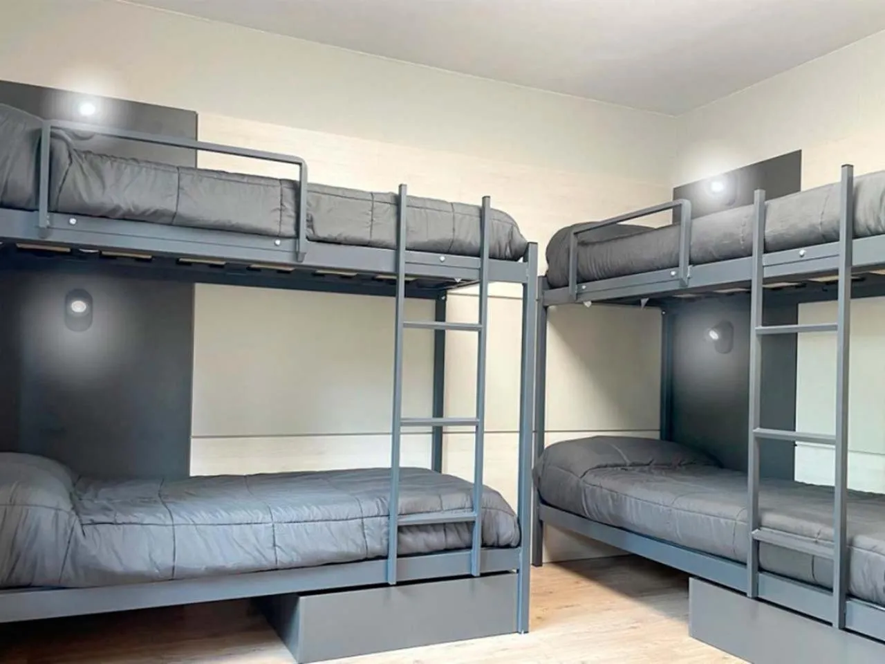 Bed in Apartamentos Midi 3000