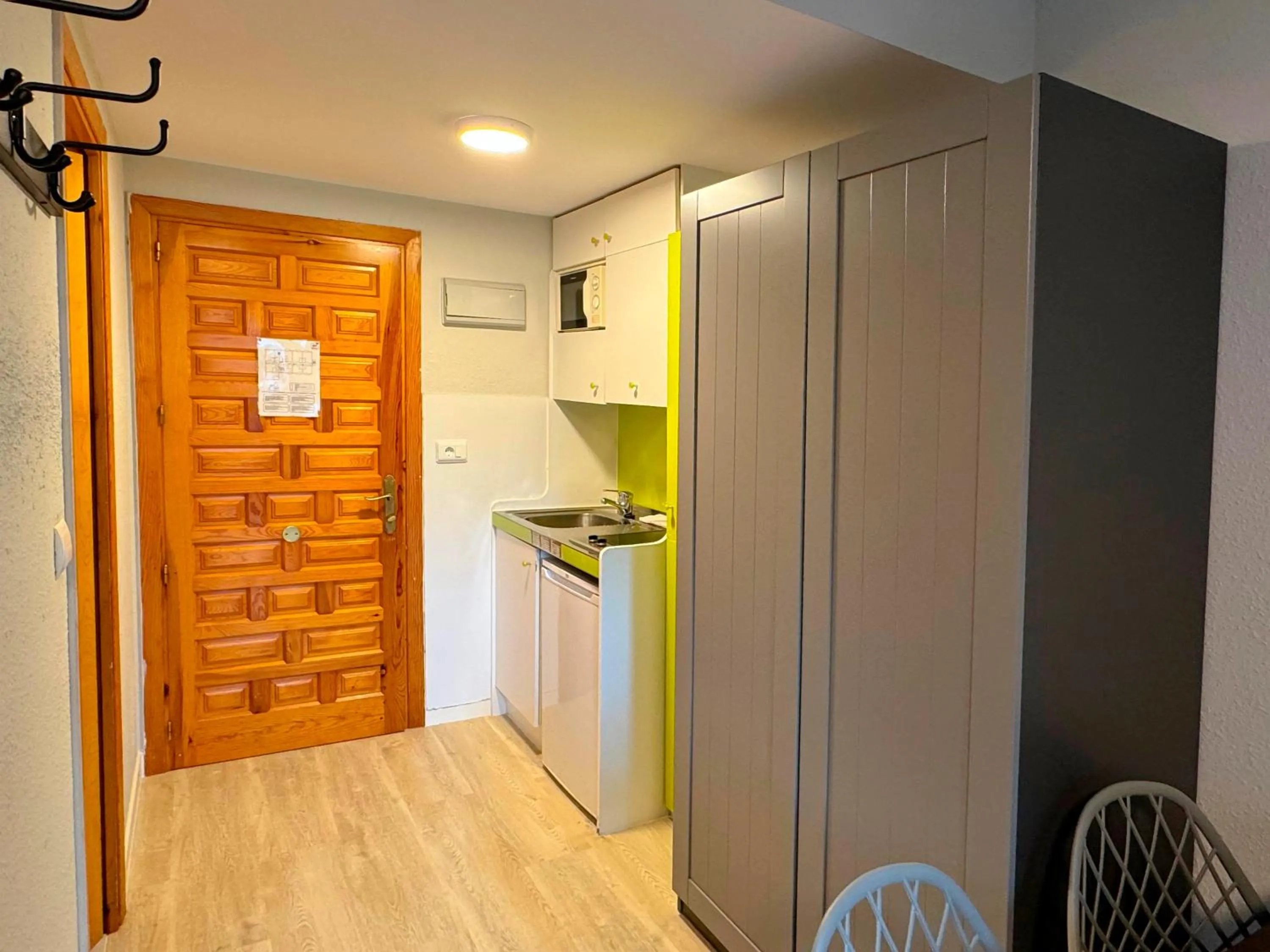 Kitchen or kitchenette in Apartamentos Midi 3000