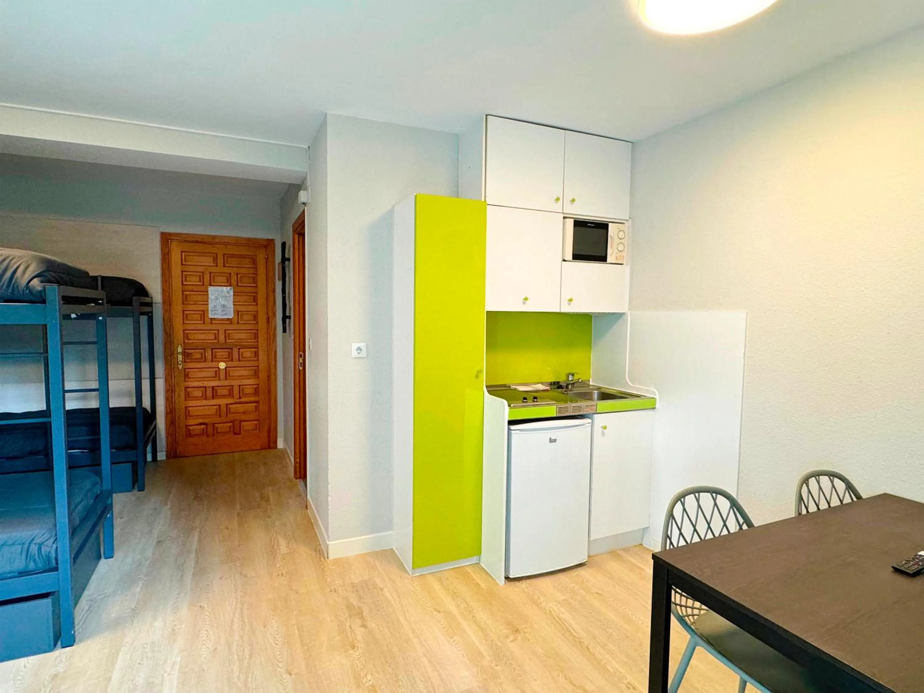 Kitchen or kitchenette in Apartamentos Midi 3000