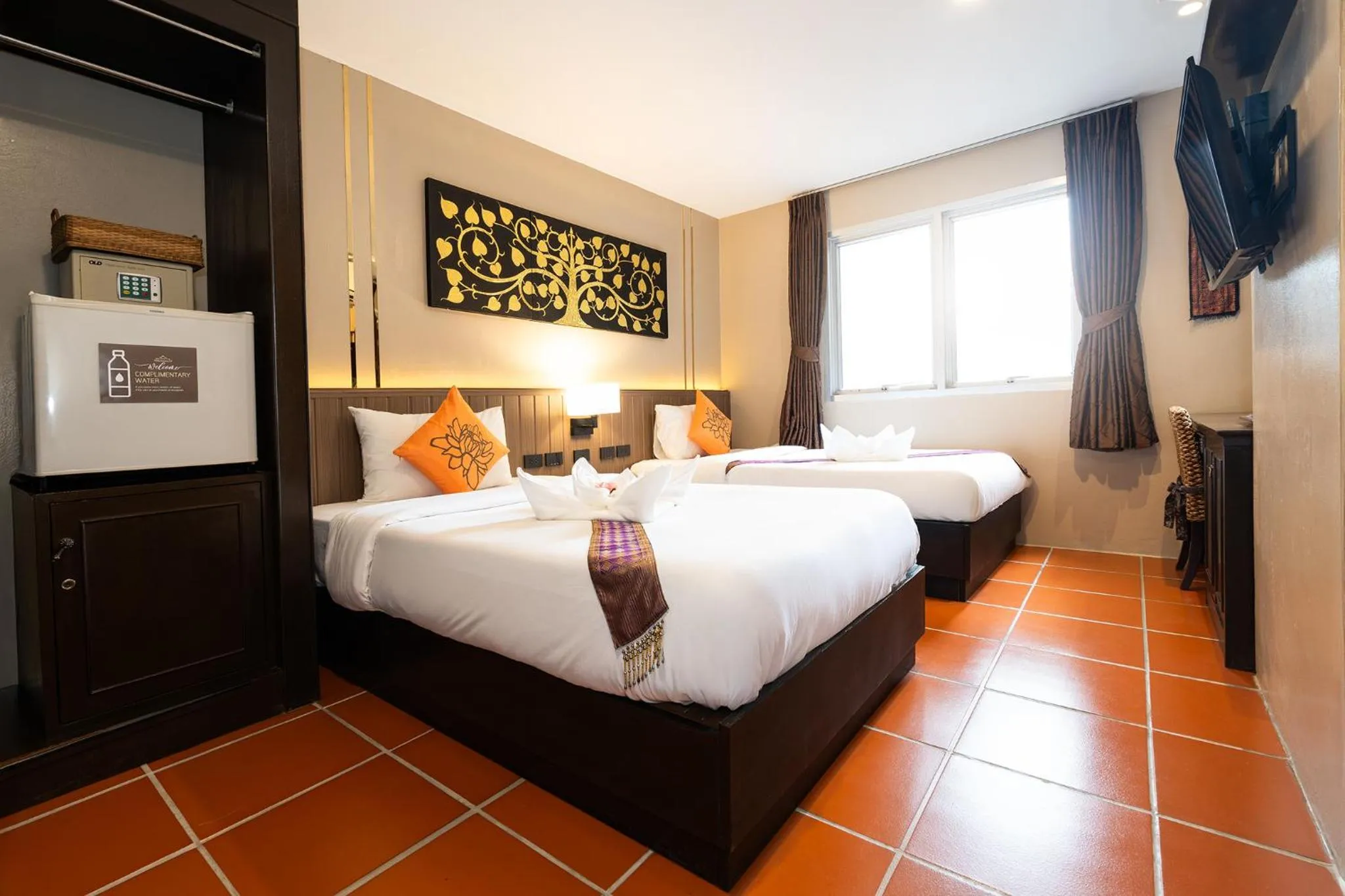 Bedroom, Bed in Baan Sukhumvit Soi 20