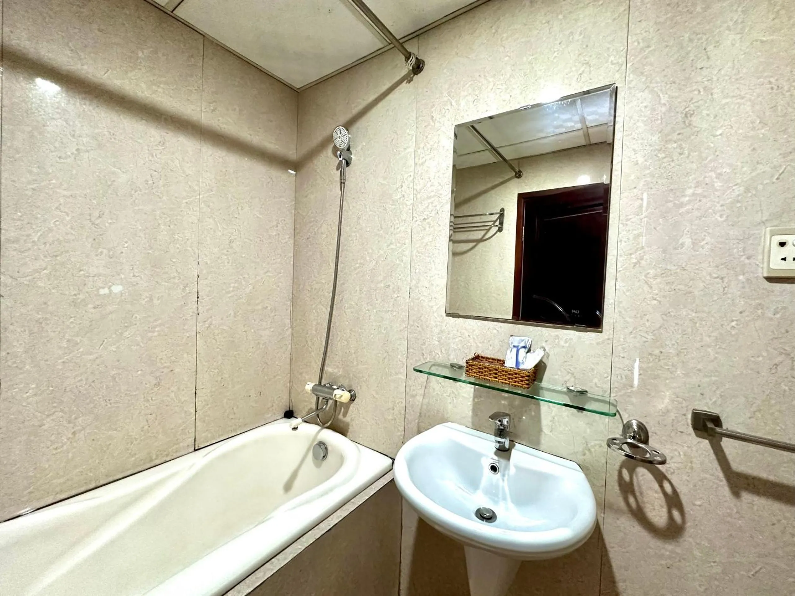 Anh Duy Hotel - Nguyễn Công Trứ The Bitexco Neighbour