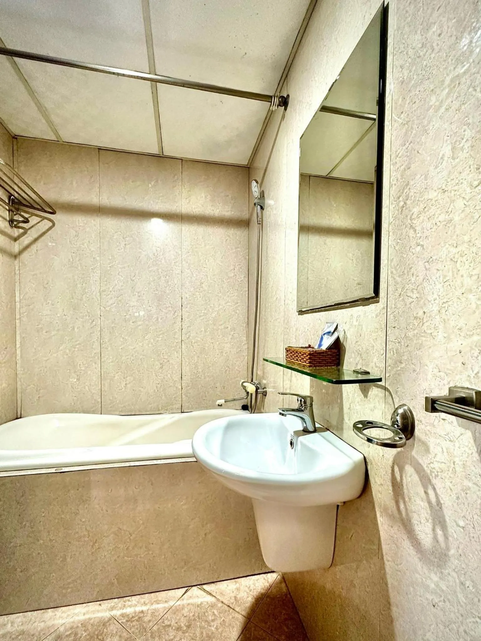 Anh Duy Hotel - Nguyễn Công Trứ The Bitexco Neighbour