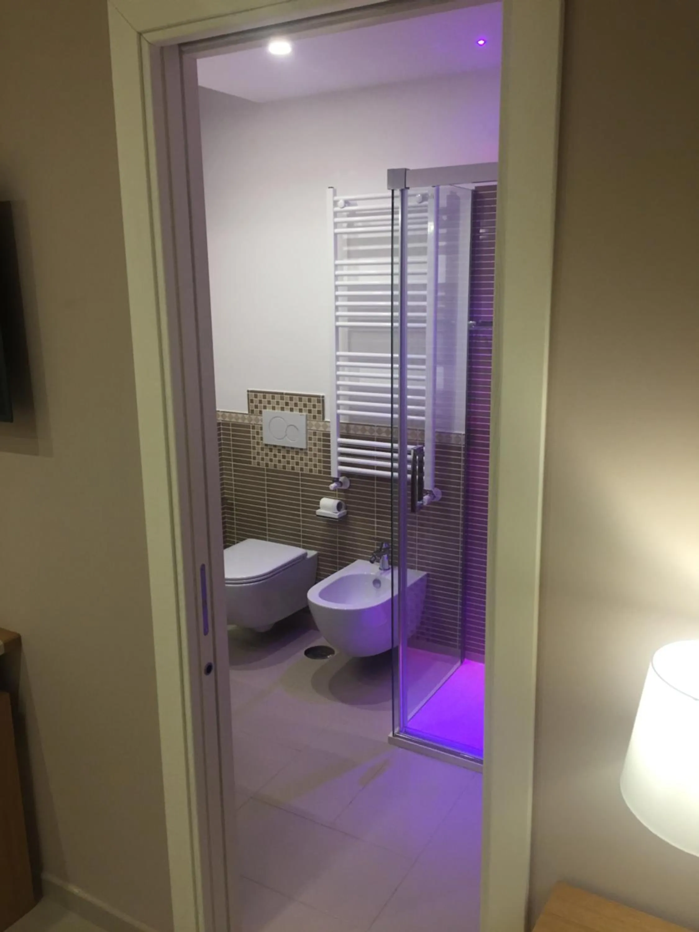 Shower in Villa Paradise Resort