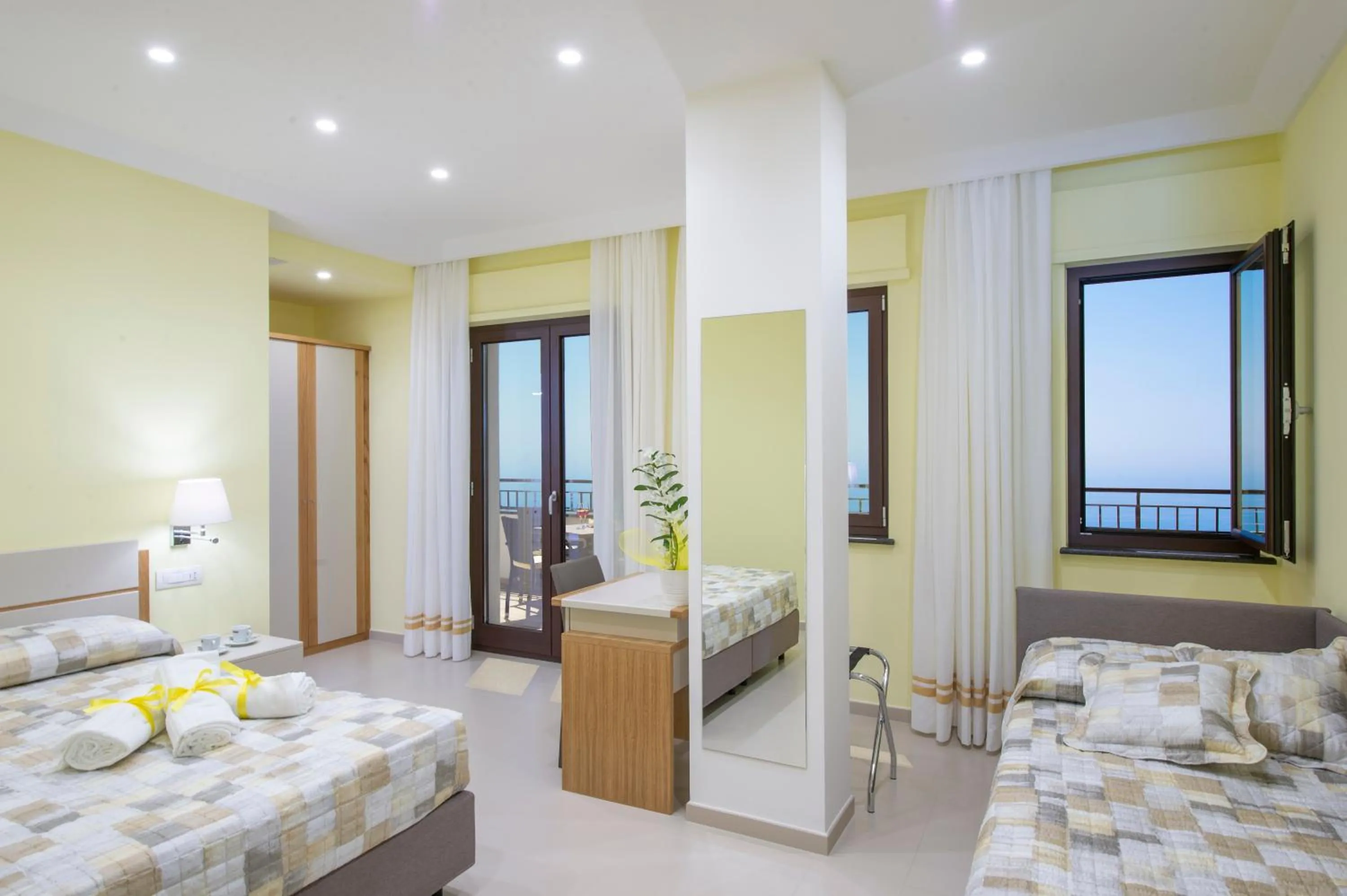 Bed in Villa Paradise Resort