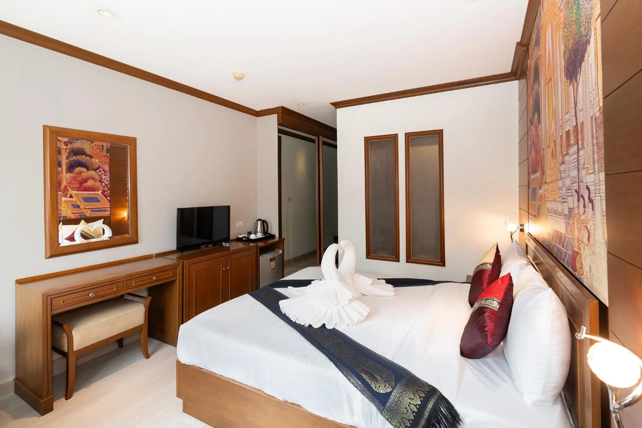 Bed in Baan Sukhumvit Soi 18