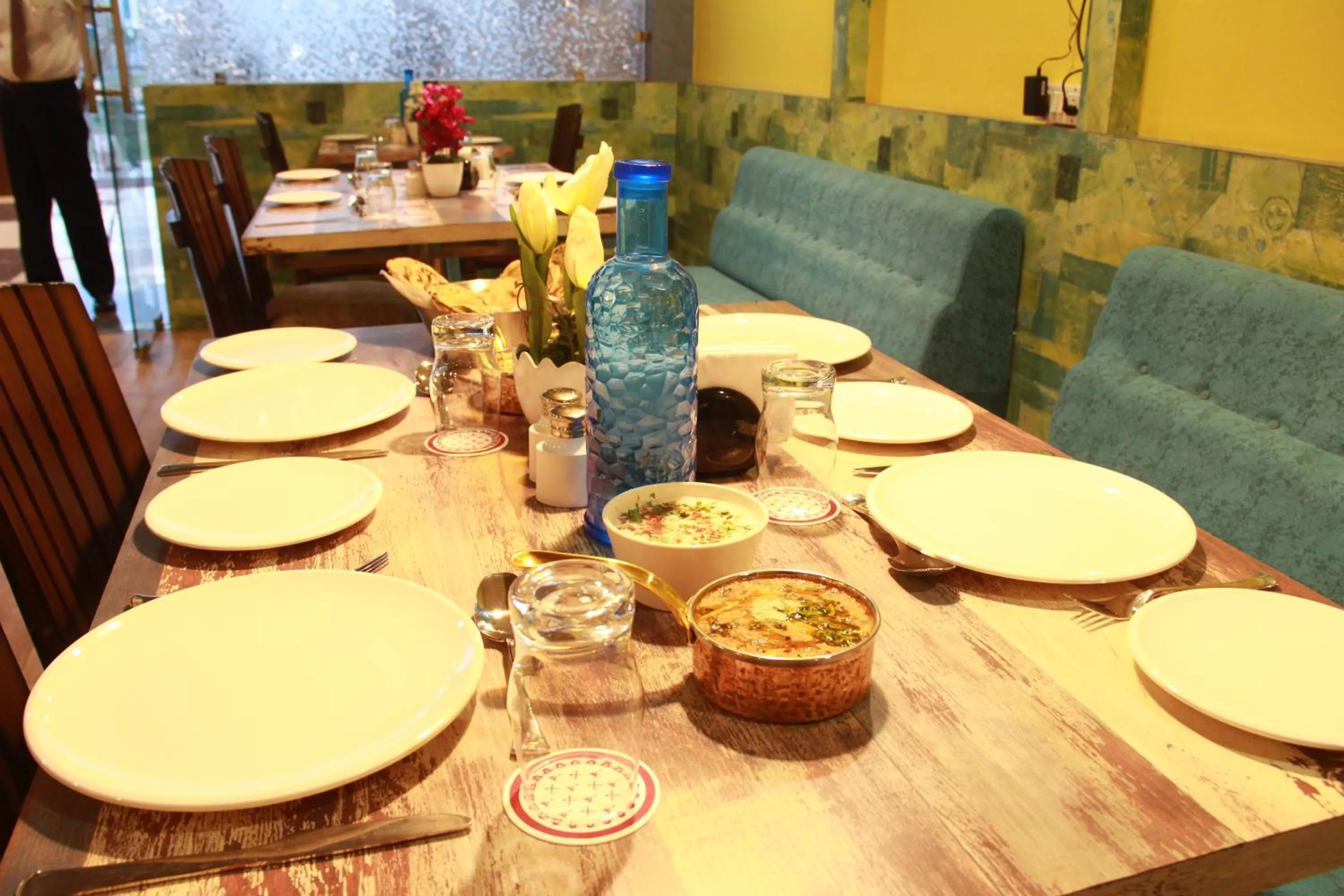 Breakfast in Hotel Dayal Shree Paradise