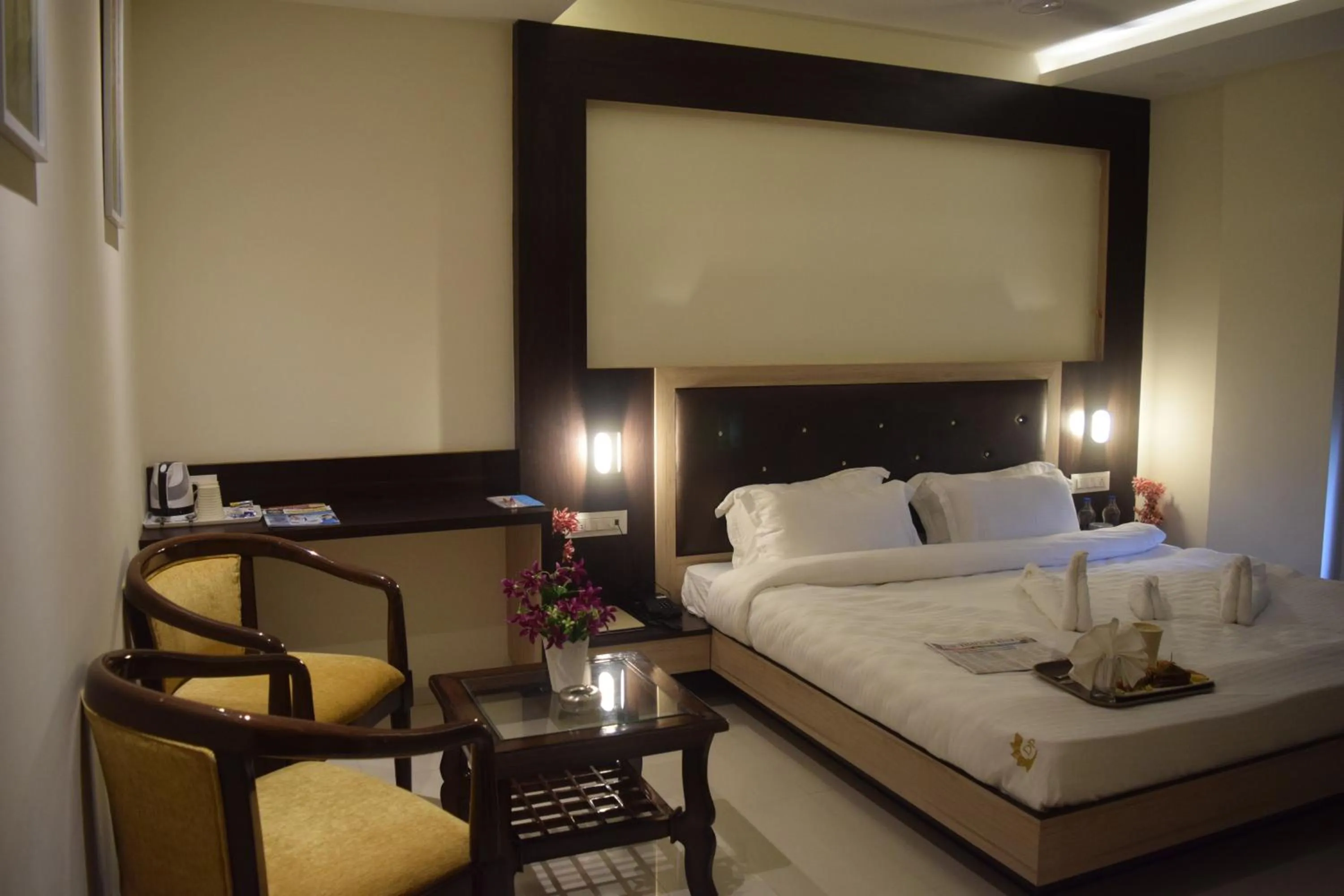 Bedroom in Hotel Dayal Shree Paradise