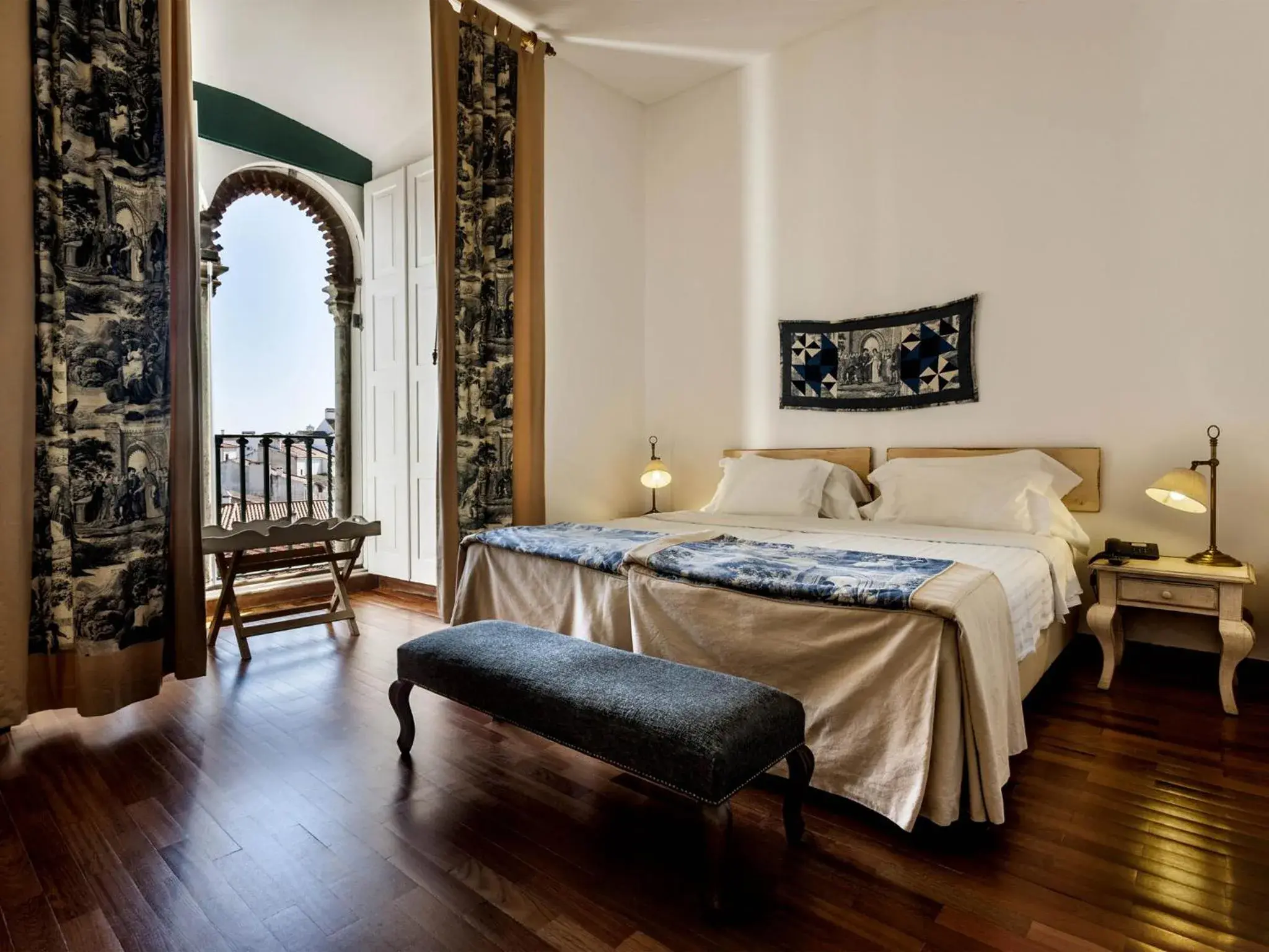 Superior Twin Room in Pousada Castelo de Alvito Superior Twin Room in Pousada Castelo de Alvito