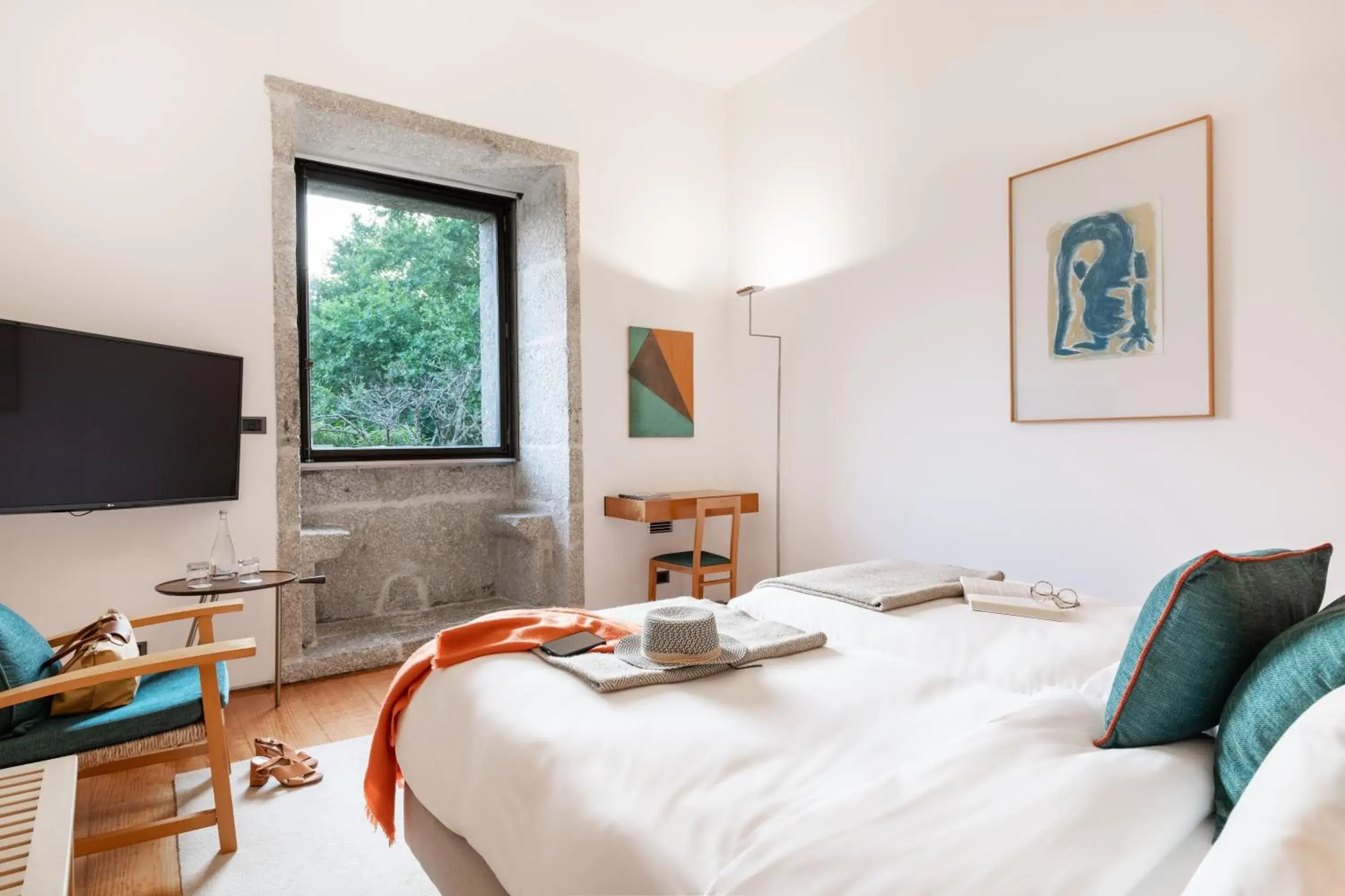 Bed in Pousada Mosteiro de Amares Bed in Pousada Mosteiro de Amares