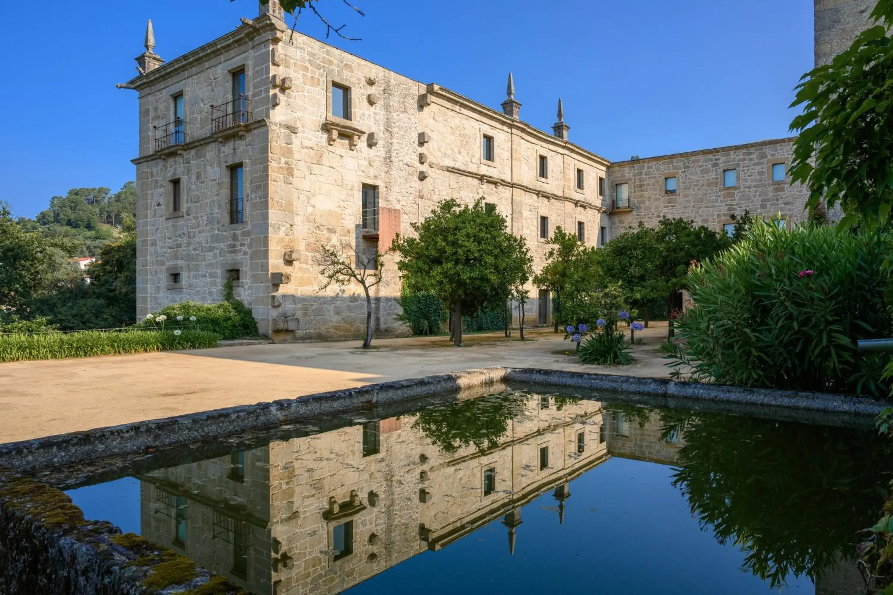 Property building in Pousada Mosteiro de Amares Property building in Pousada Mosteiro de Amares