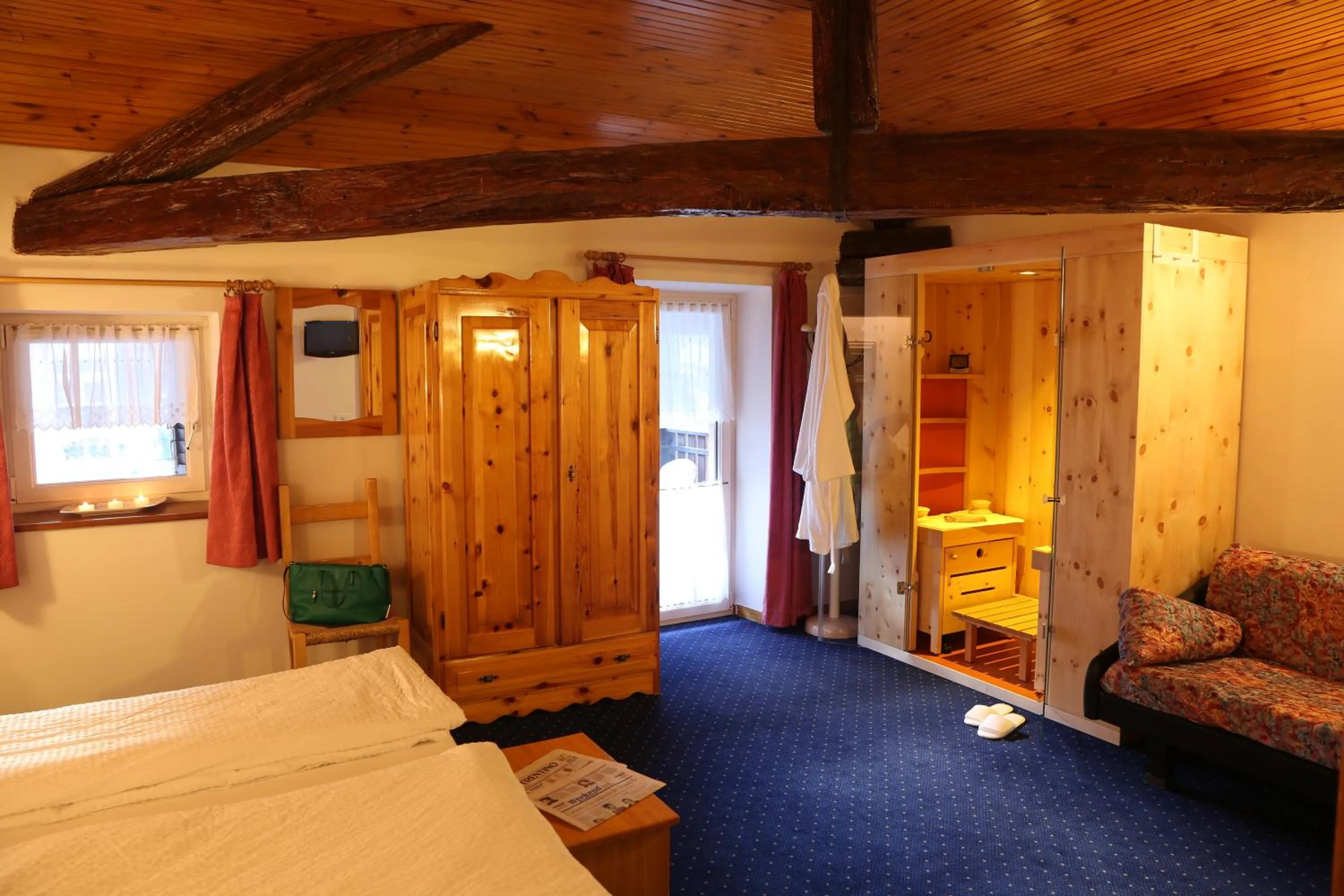 Bed in Albergo Due Spade