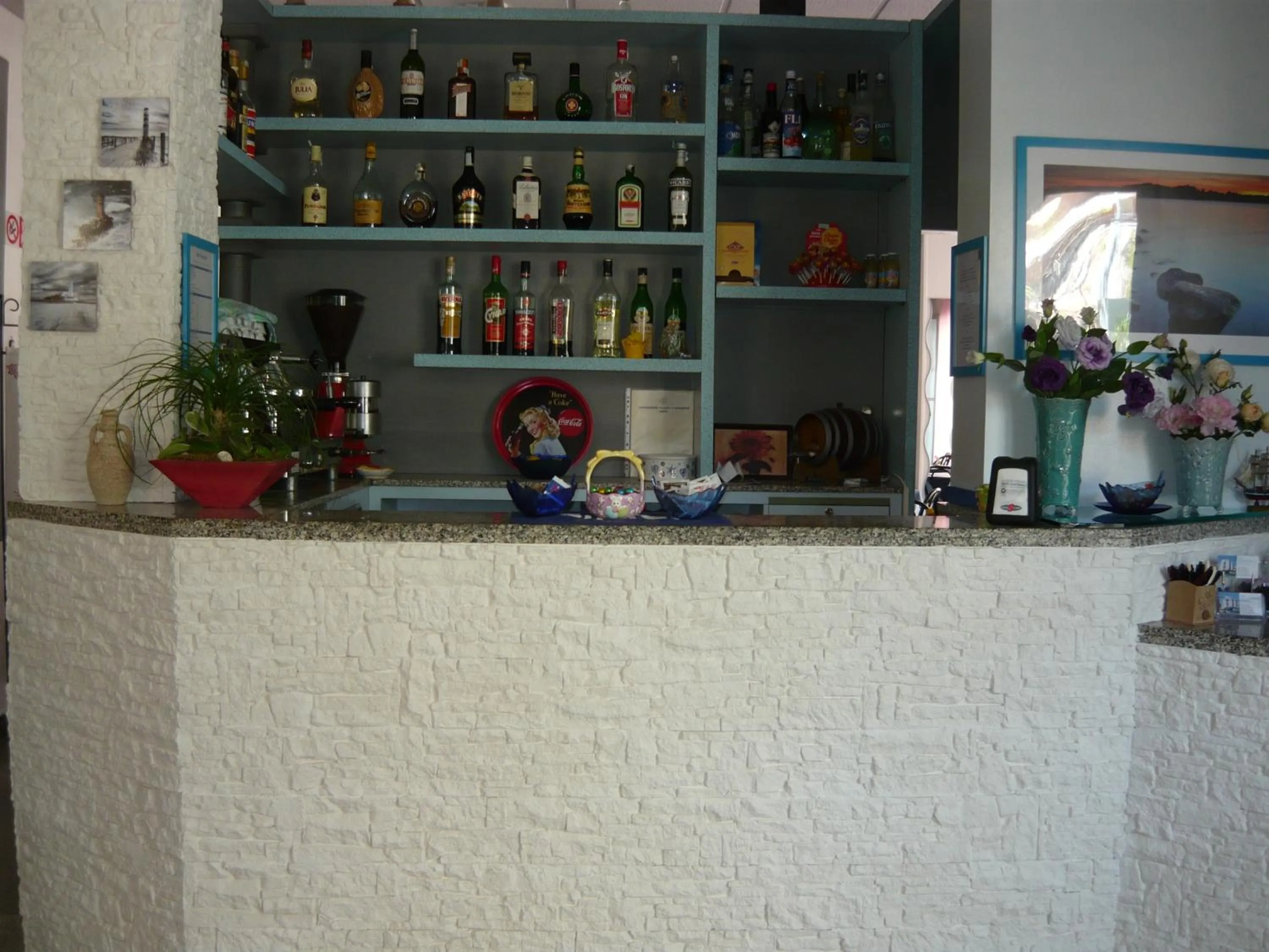 Lounge or bar in Hotel Acquazzurra