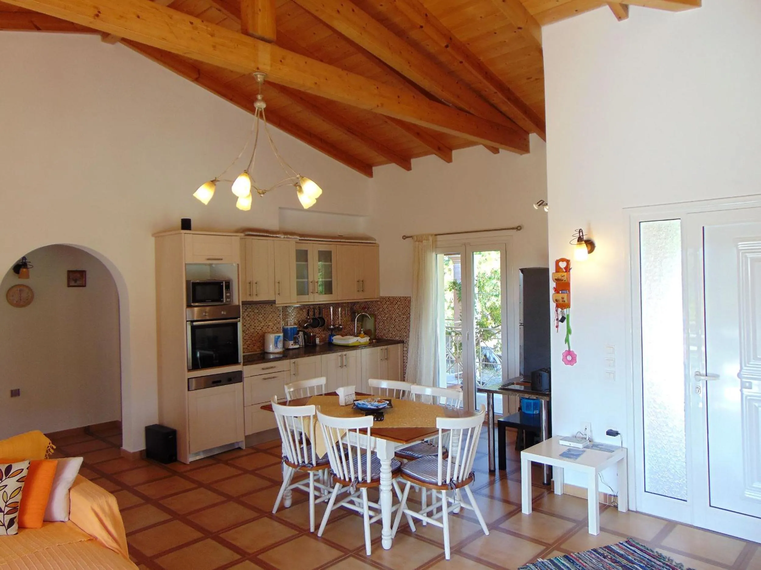 Kitchen or kitchenette in Villa Grecia
