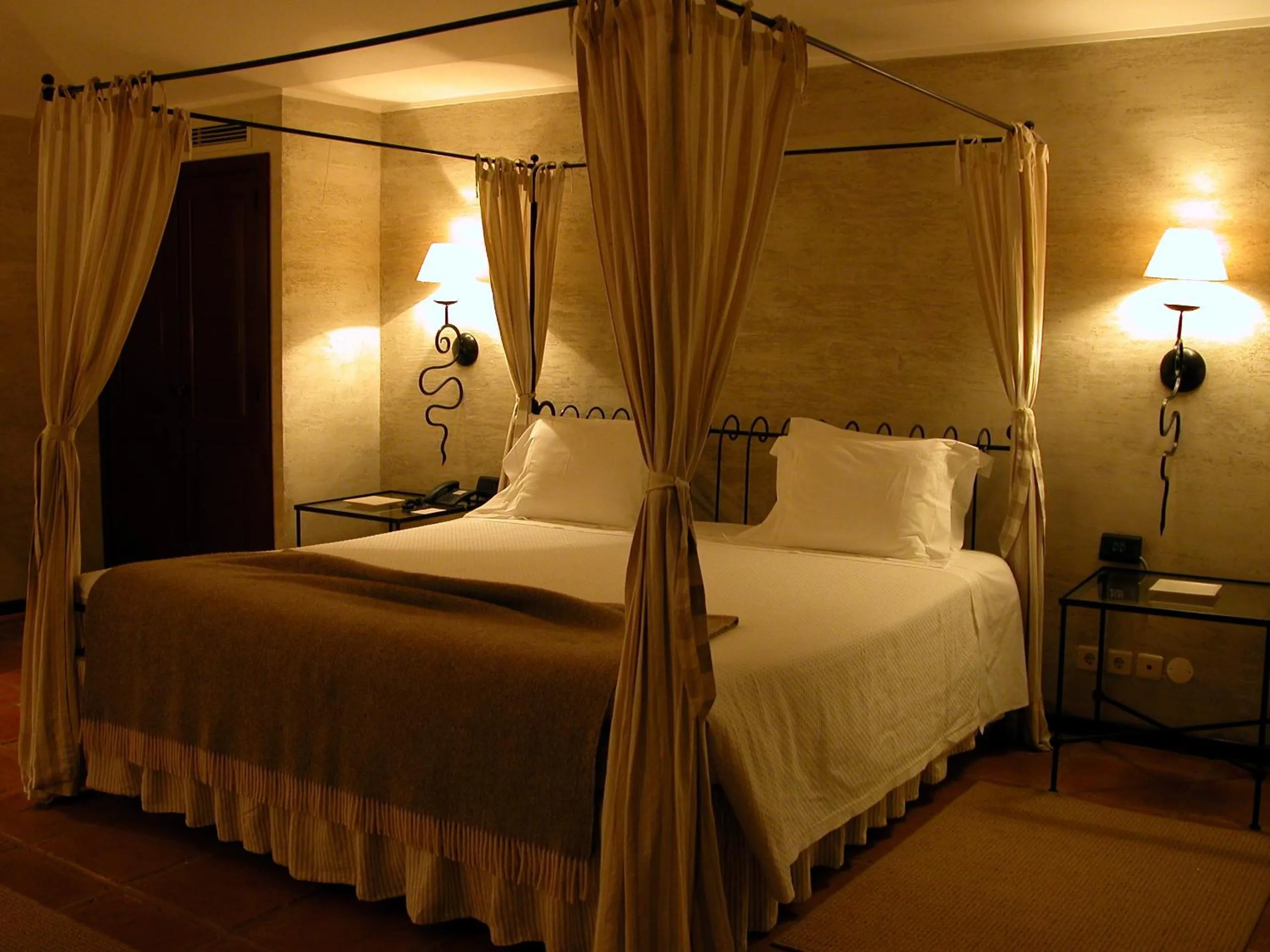 Bed in Pousada Convento de Belmonte