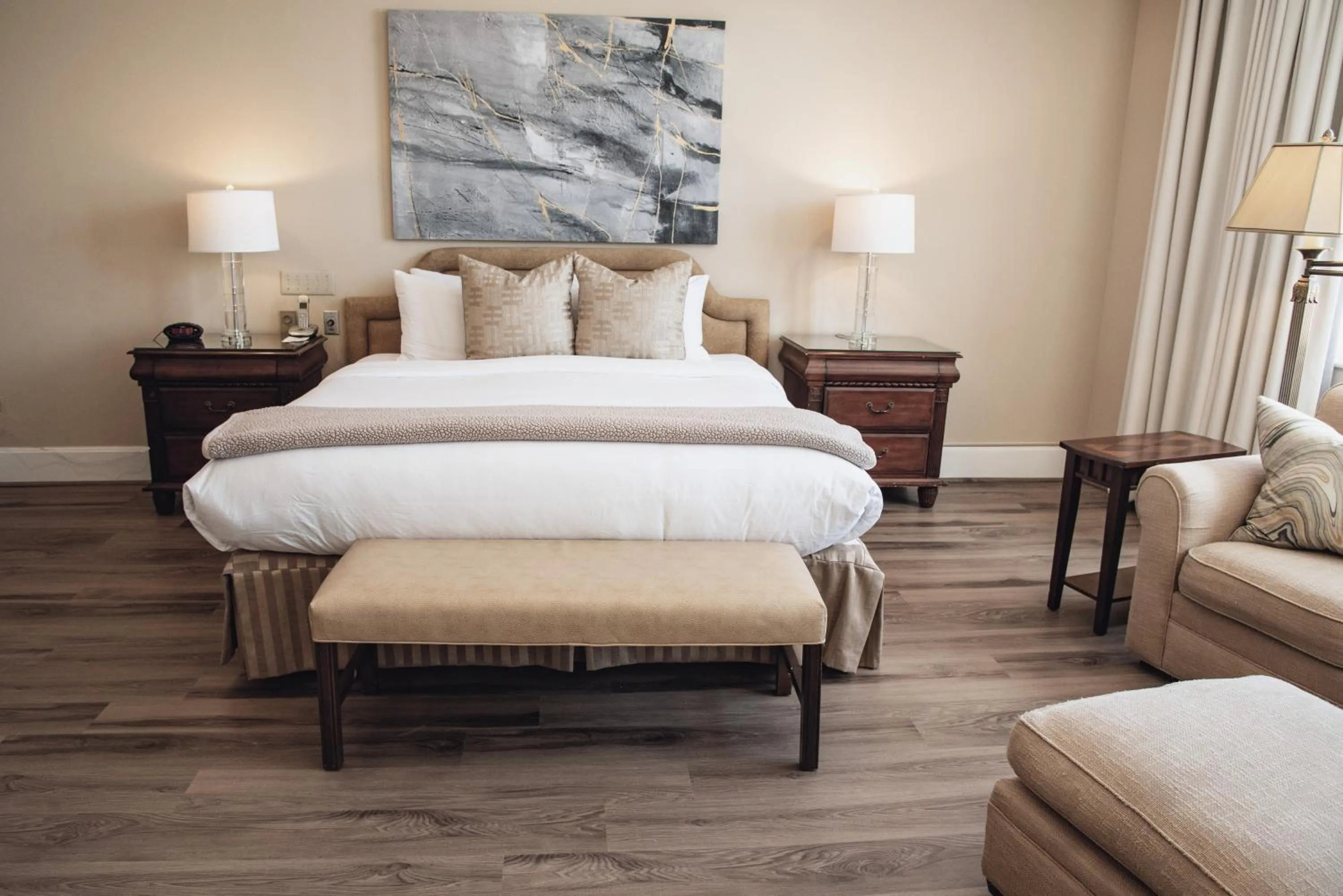 Bed in Haywood Park Hotel, an Ascend Collection Hotel