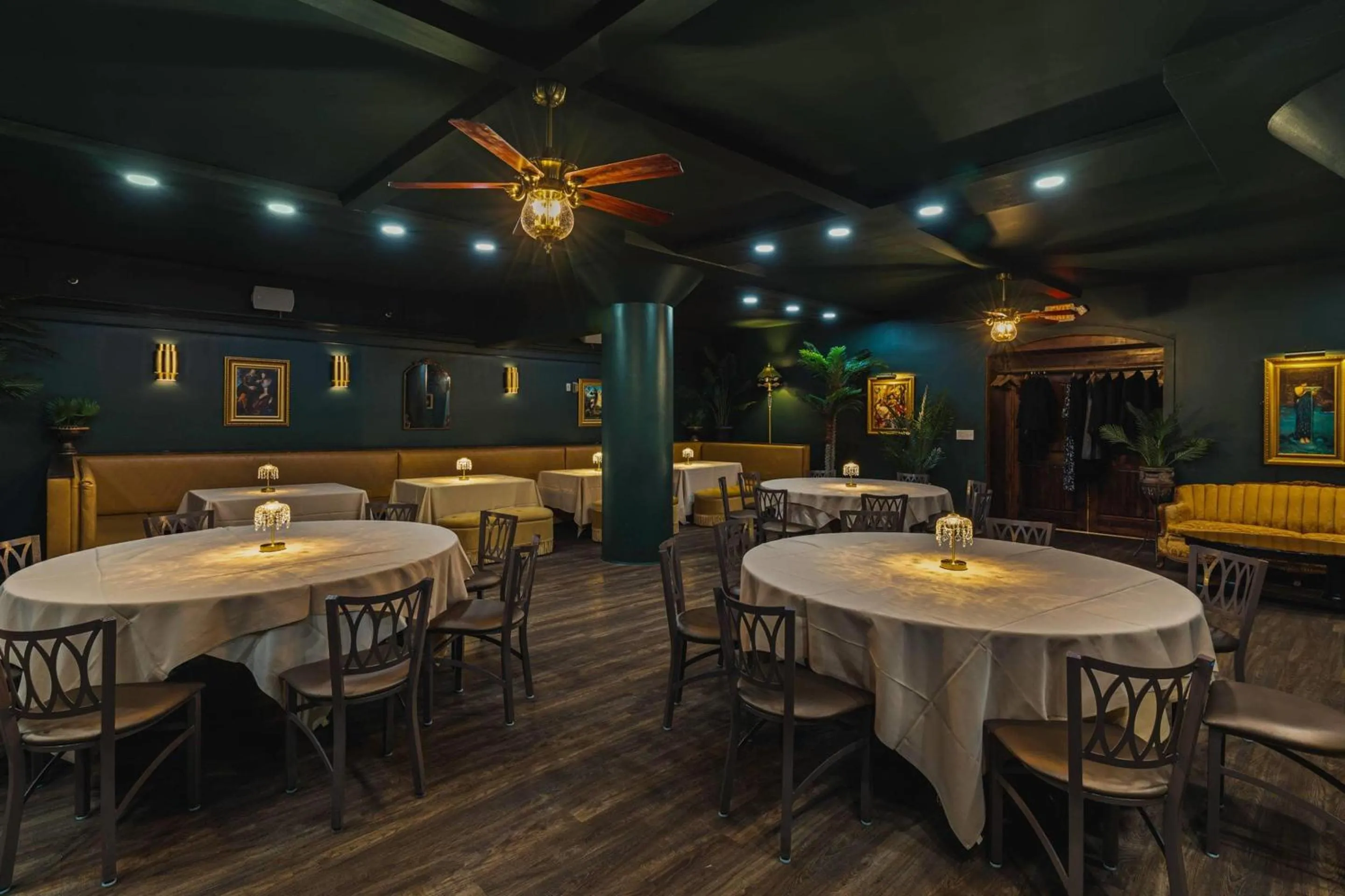 Restaurant/places to eat in Haywood Park Hotel, an Ascend Collection Hotel