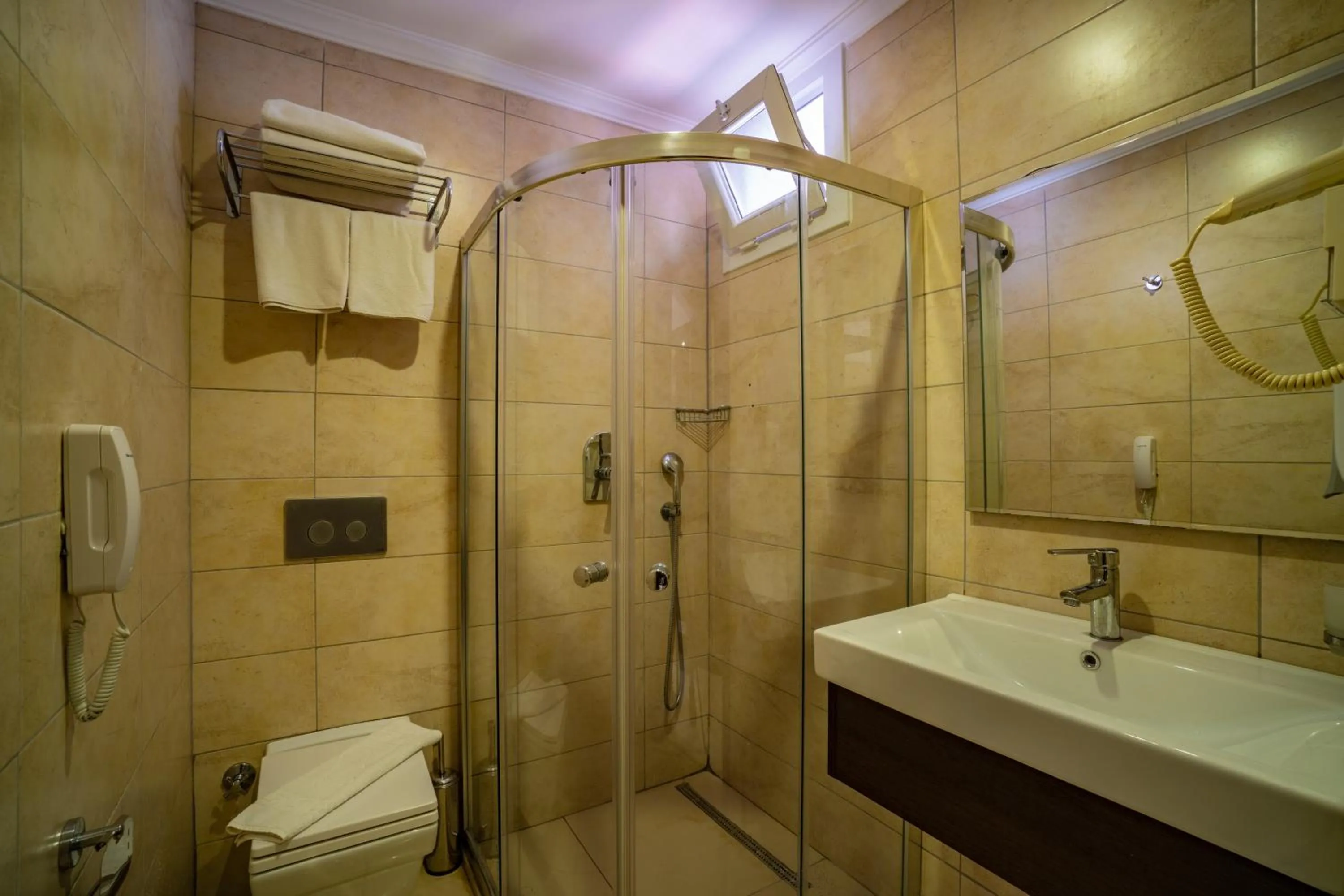 Double Room with Pool View in Sunshine Holiday Resort