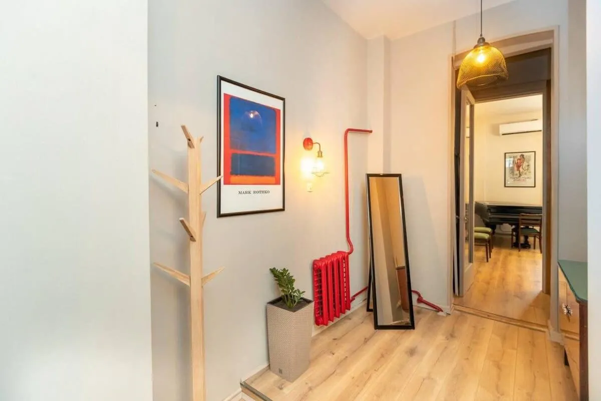 Wehost Apartment Near Fabrika