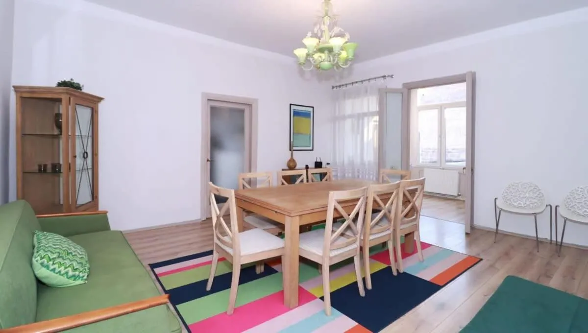 Wehost Apartment Near Fabrika