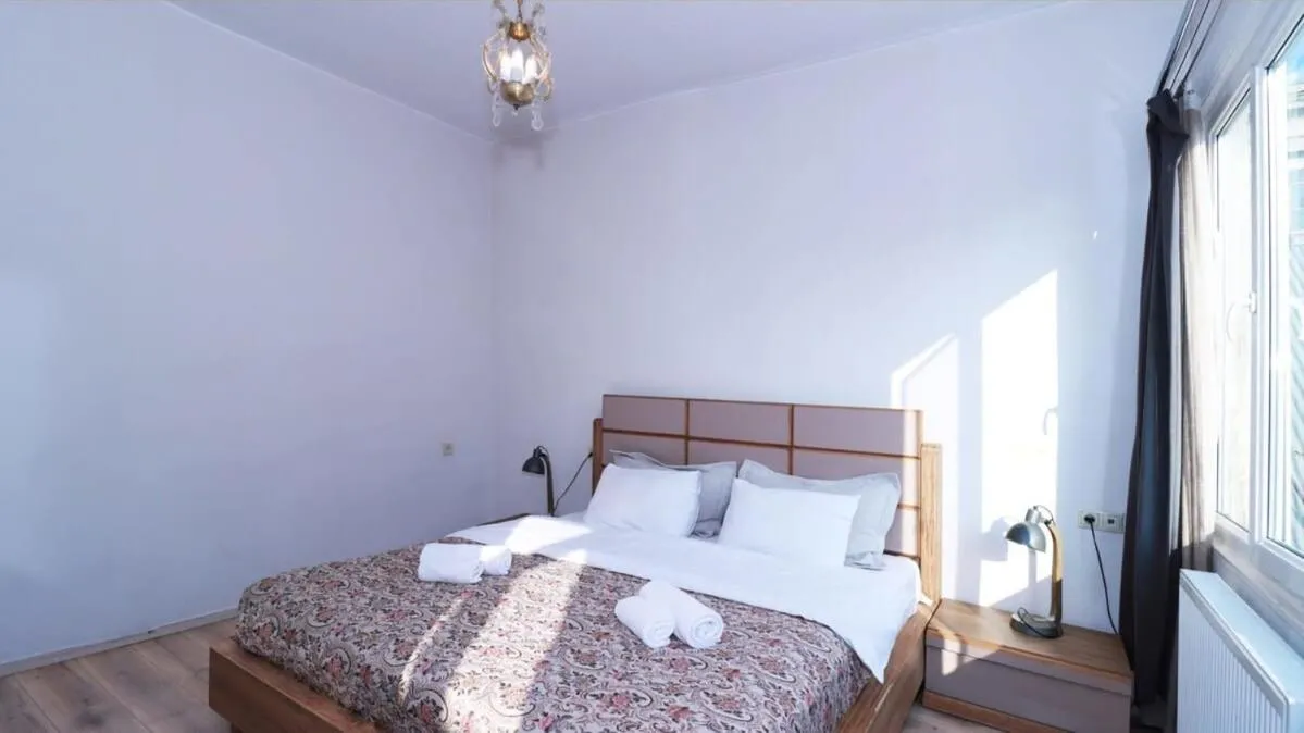 Bed in Wehost Apartment Near Fabrika