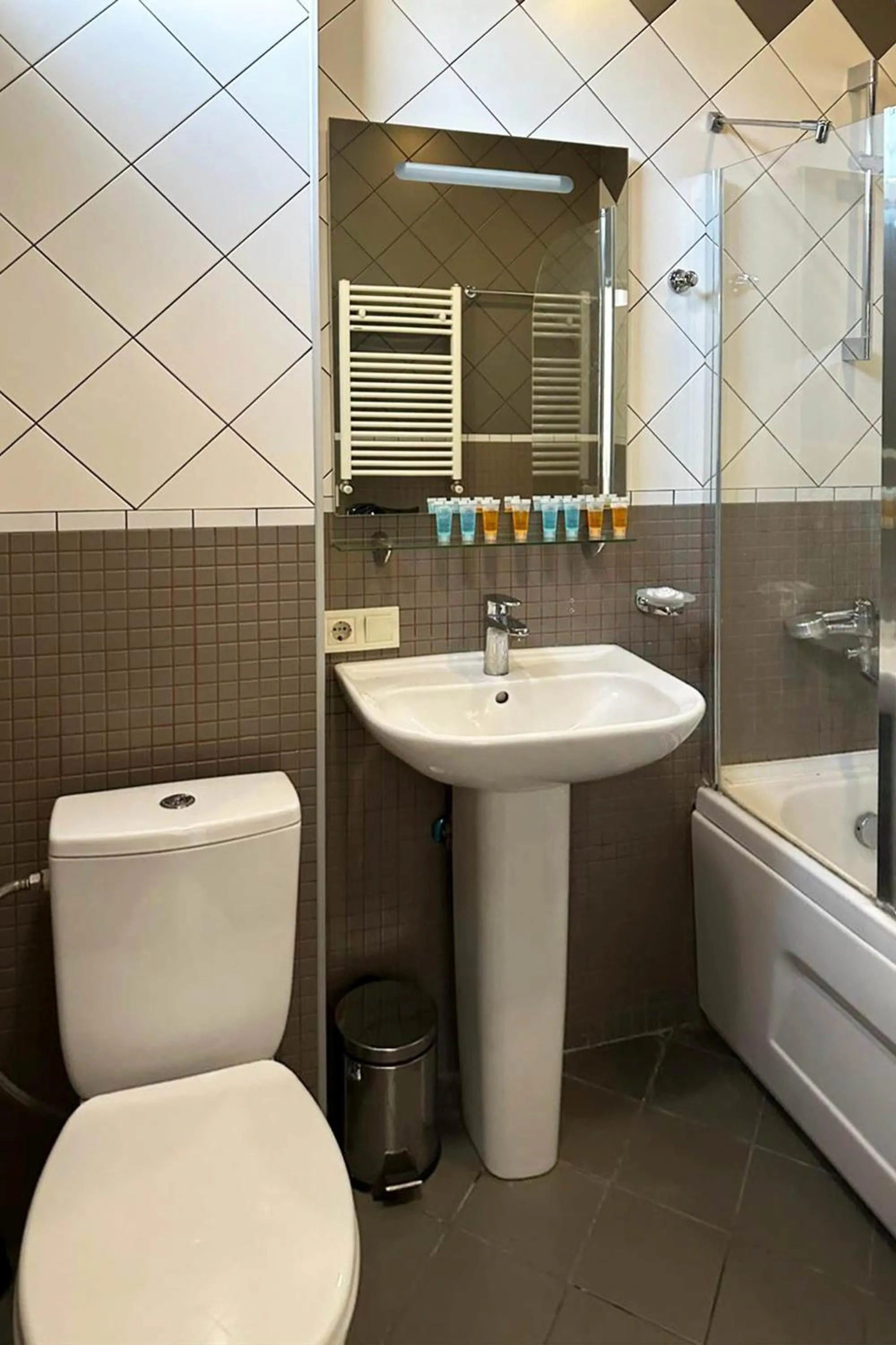 Wehost Apartment Near Fabrika