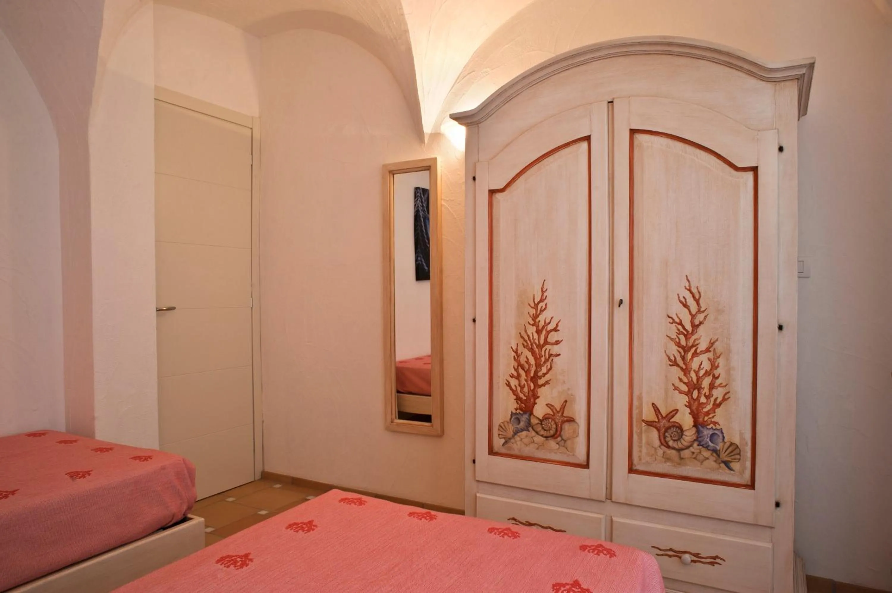 Bedroom, Bed in Le Ville Le Saline