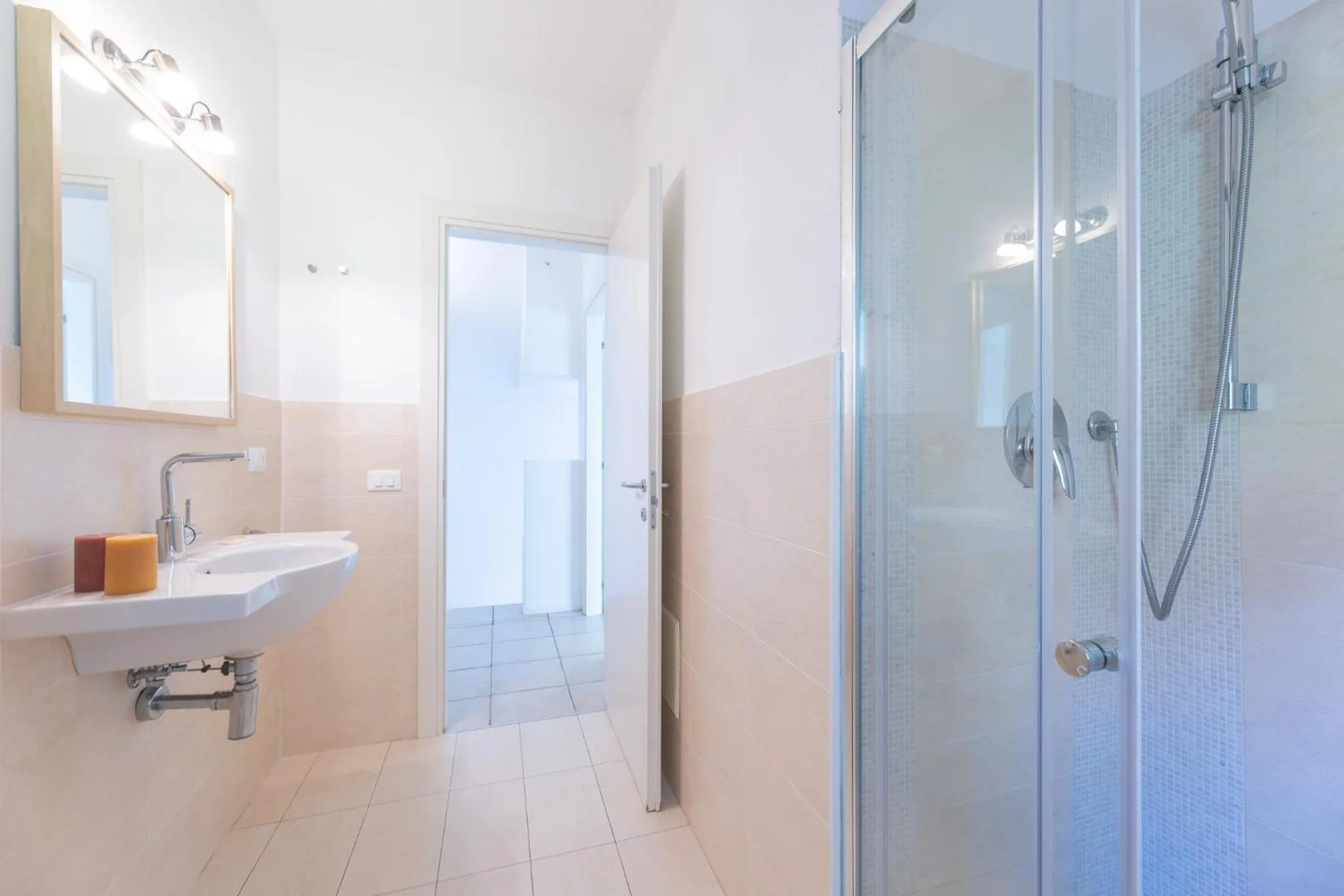 Shower in Residence Ea Bianca