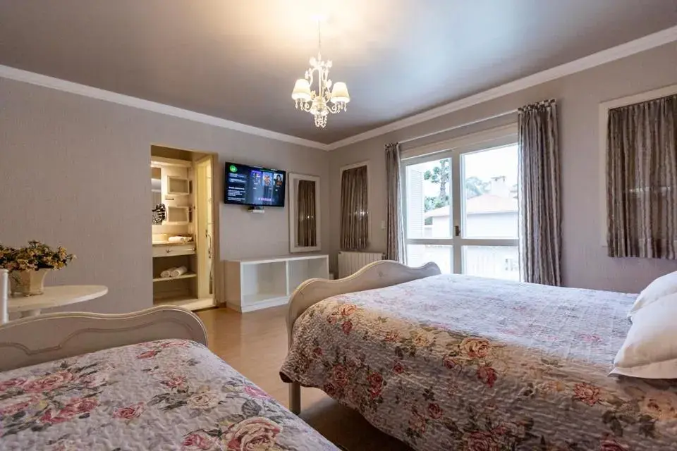 Superior Quadruple Suite com Smart TV in Doce Canela - Pousada de Charme Superior Quadruple Suite com Smart TV in Doce Canela - Pousada de Charme