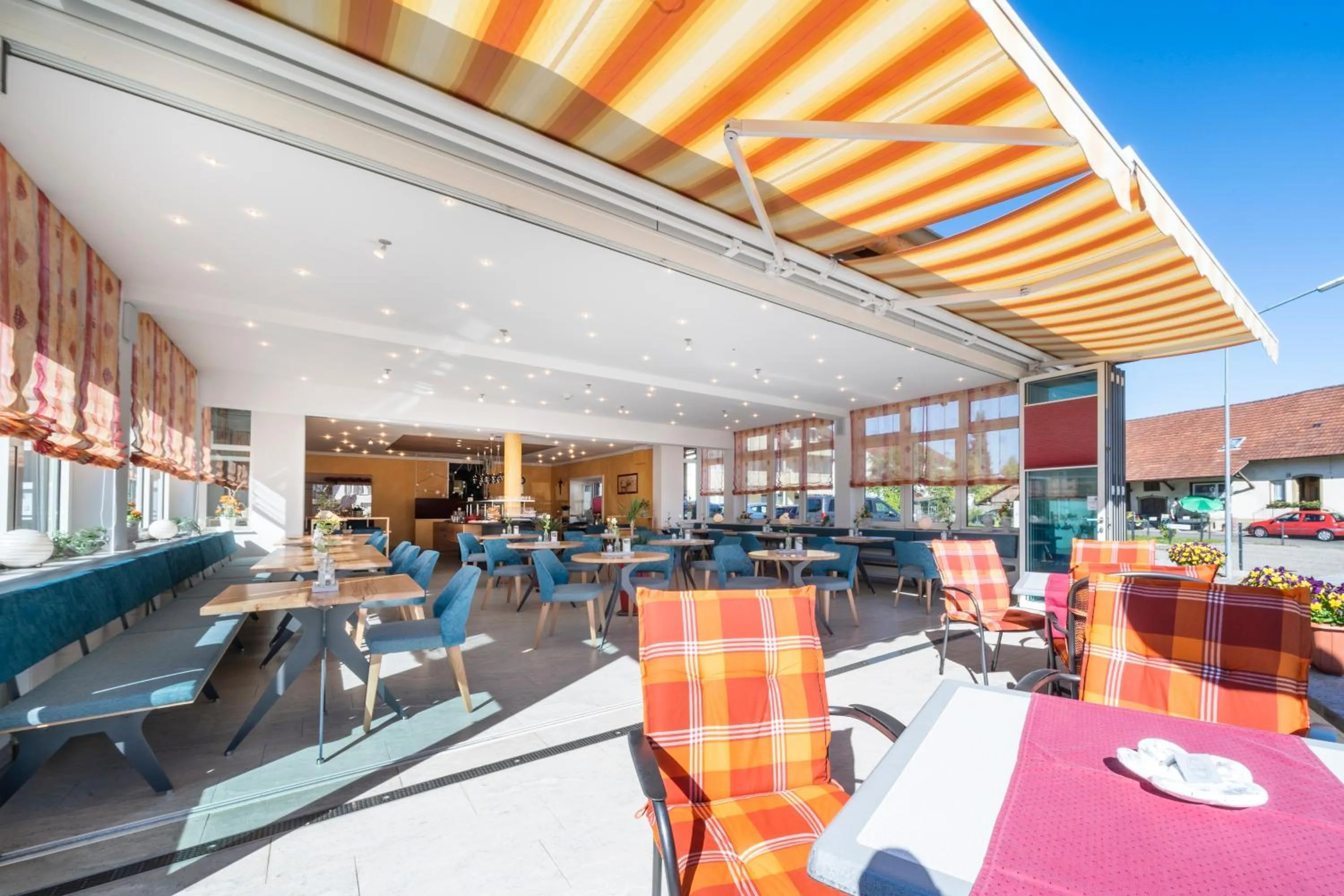 Restaurant/places to eat in Hotel Meschenmoser