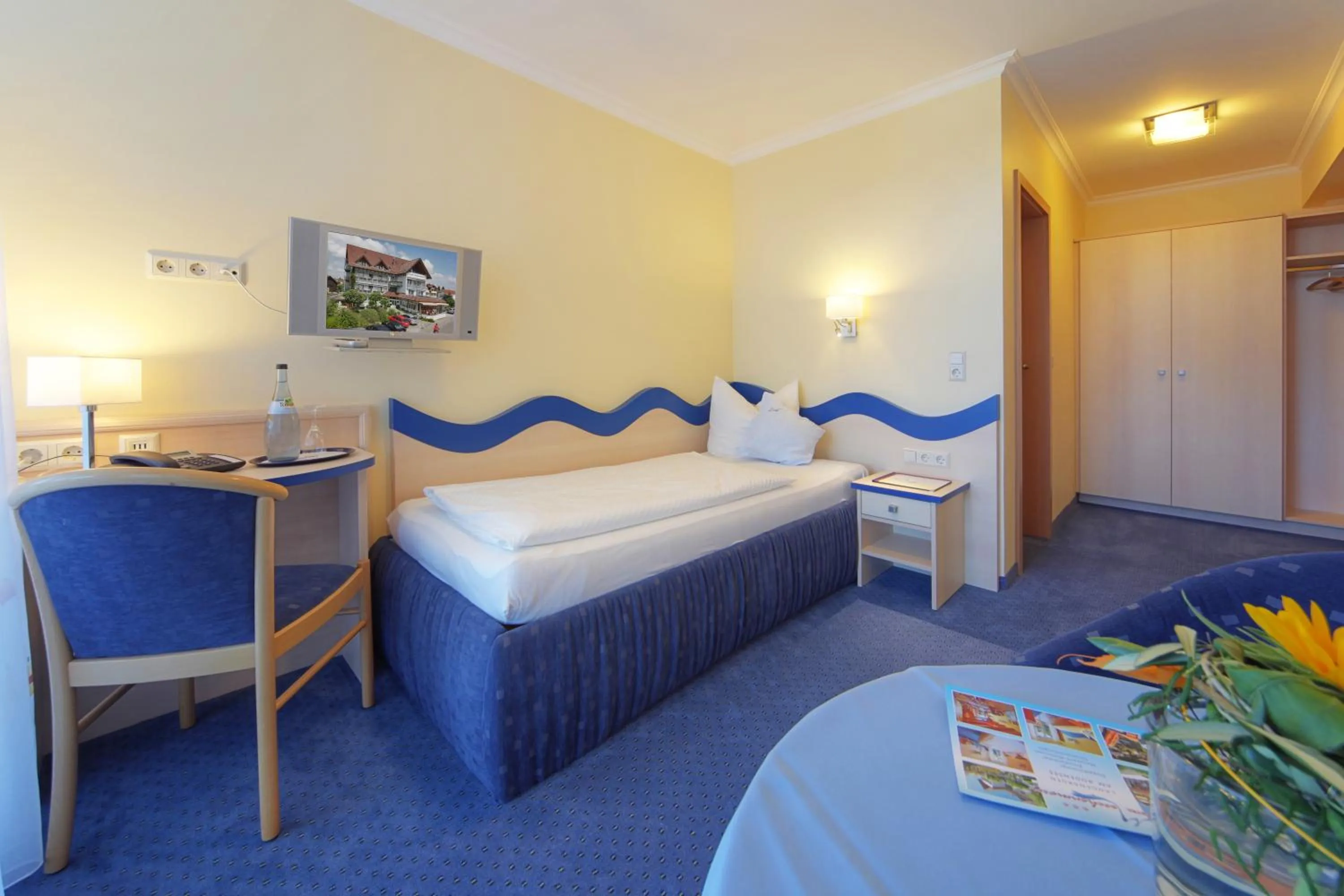 Bedroom, Bed in Hotel Meschenmoser