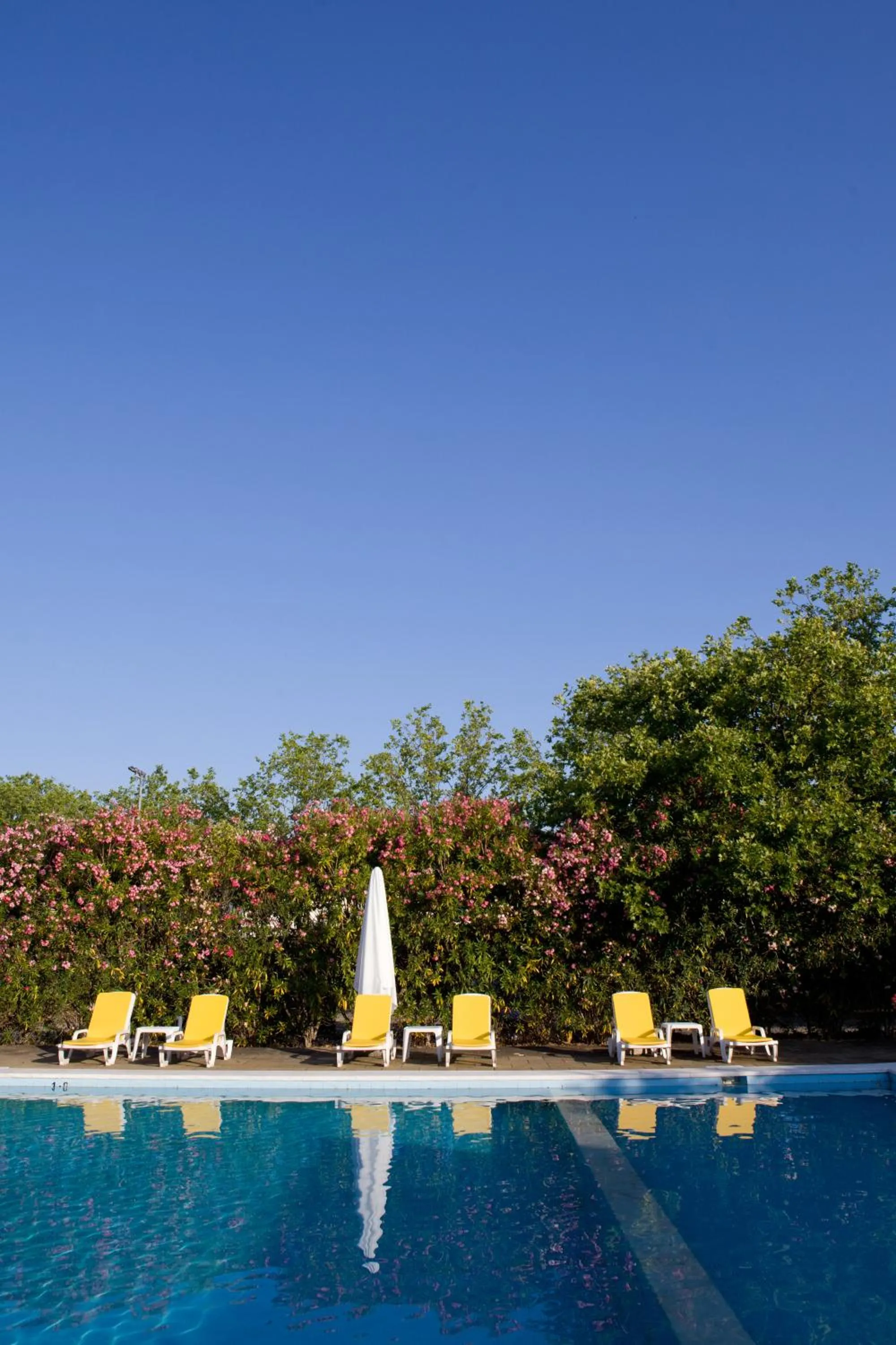 Swimming pool in SL Hotel Santa Luzia – Elvas