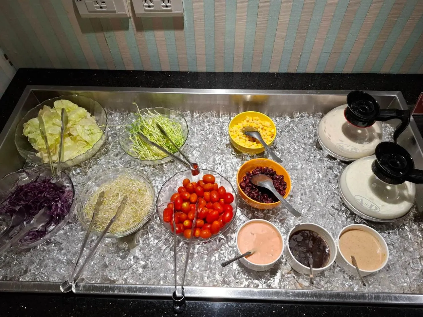 Breakfast in LA HOTEL- Liuhe Fusing