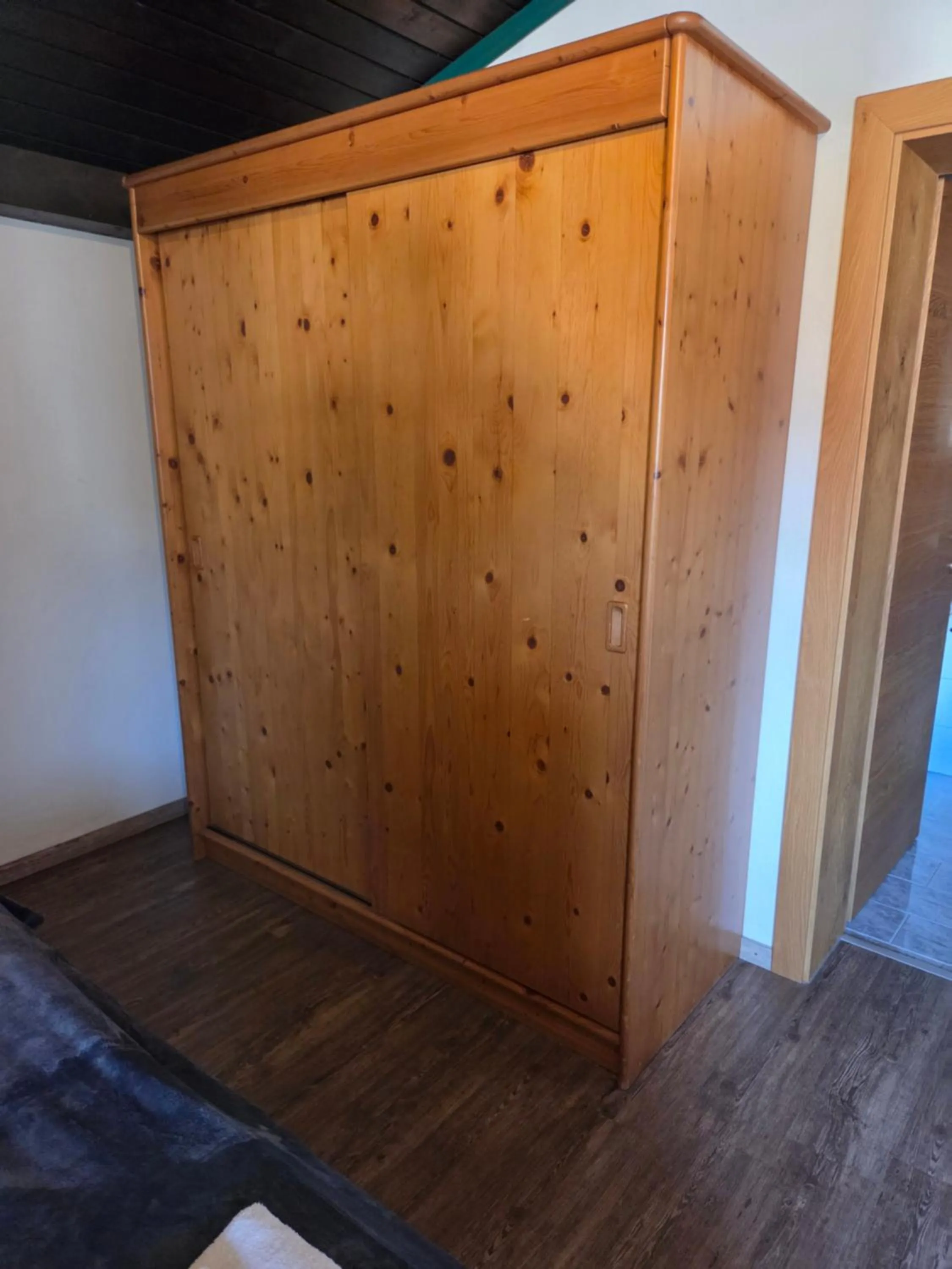 wardrobe in Sieglhub Chalets - Appartements - Hotel