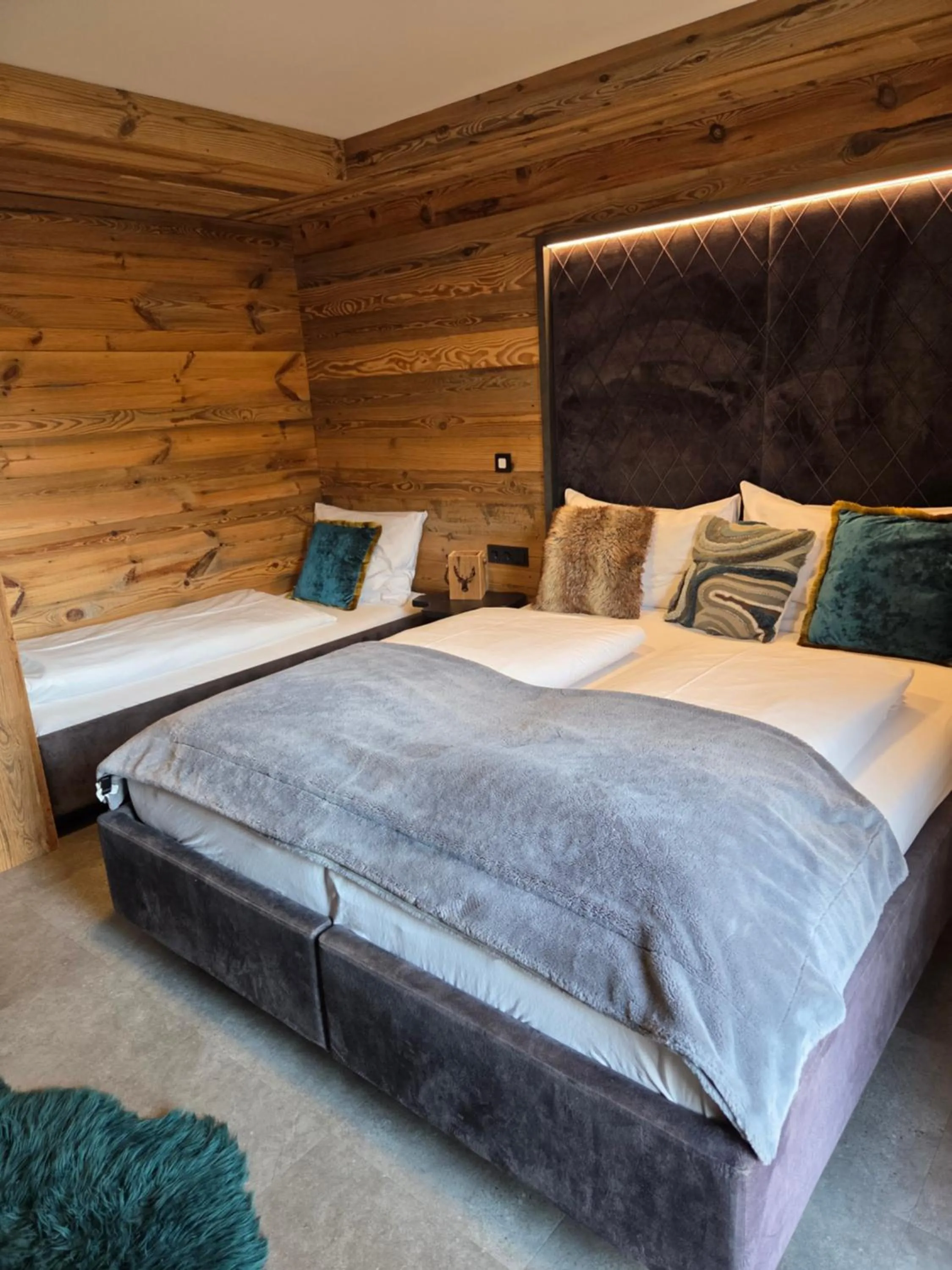 Photo of the whole room, Bed in Sieglhub Chalets - Appartements - Hotel