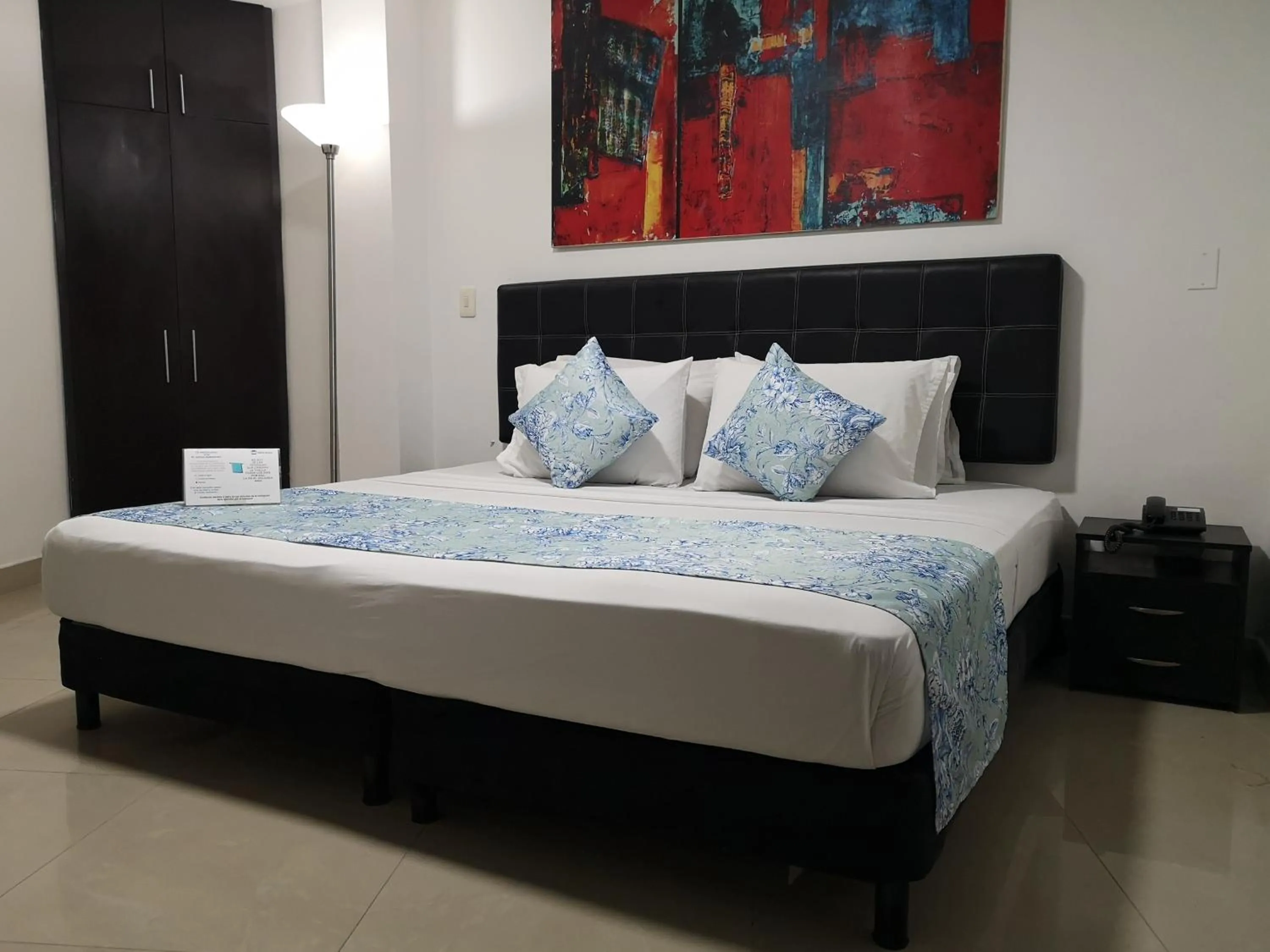 Hotel Santa Cecilia Cali
