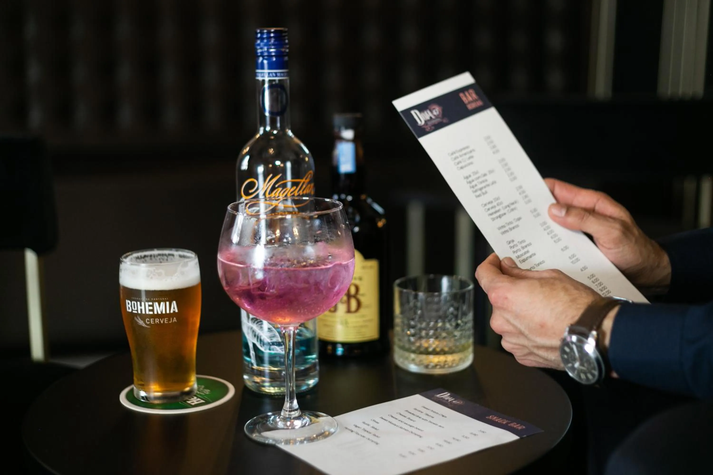 Lounge or bar in Casual Inca Porto