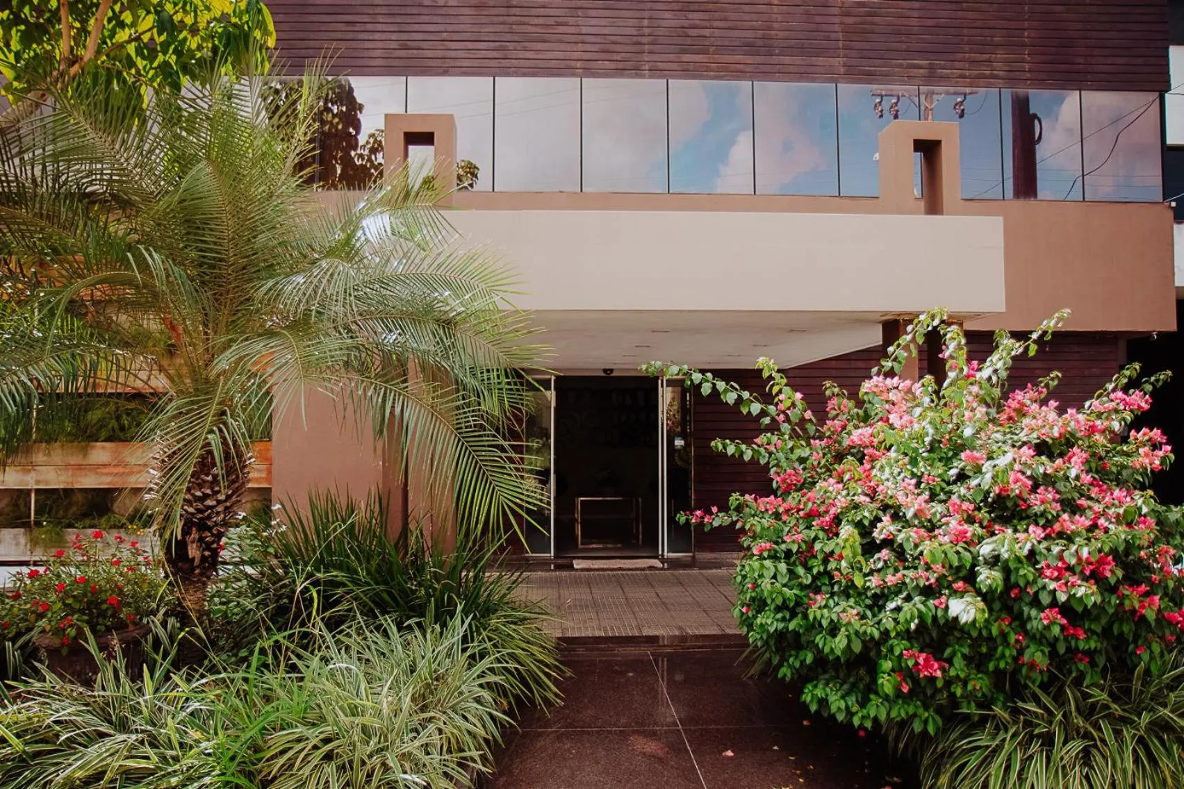 Maximus Sottile - by Easy Hotéis