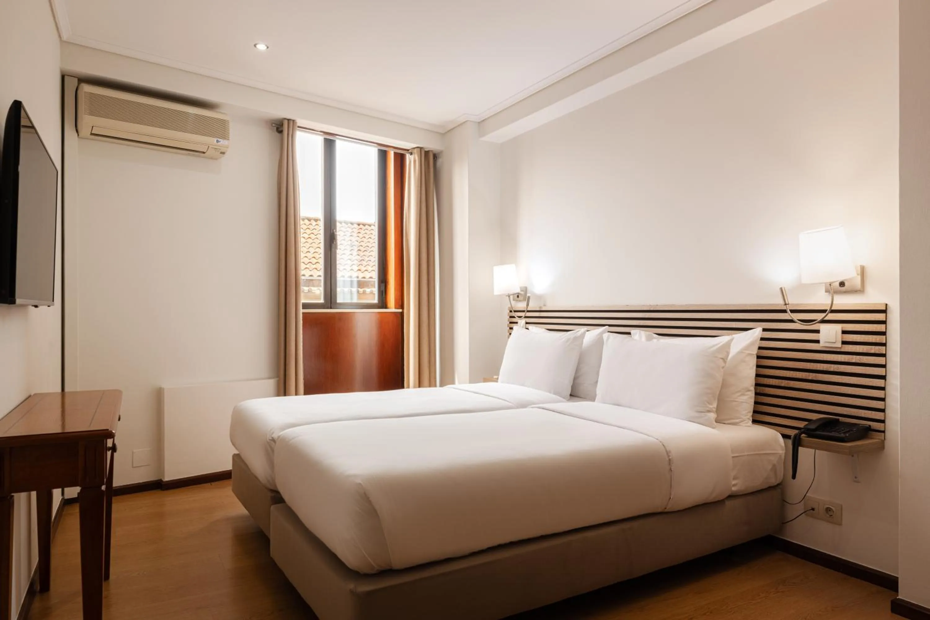 Bedroom, Bed in Hotel da Bolsa