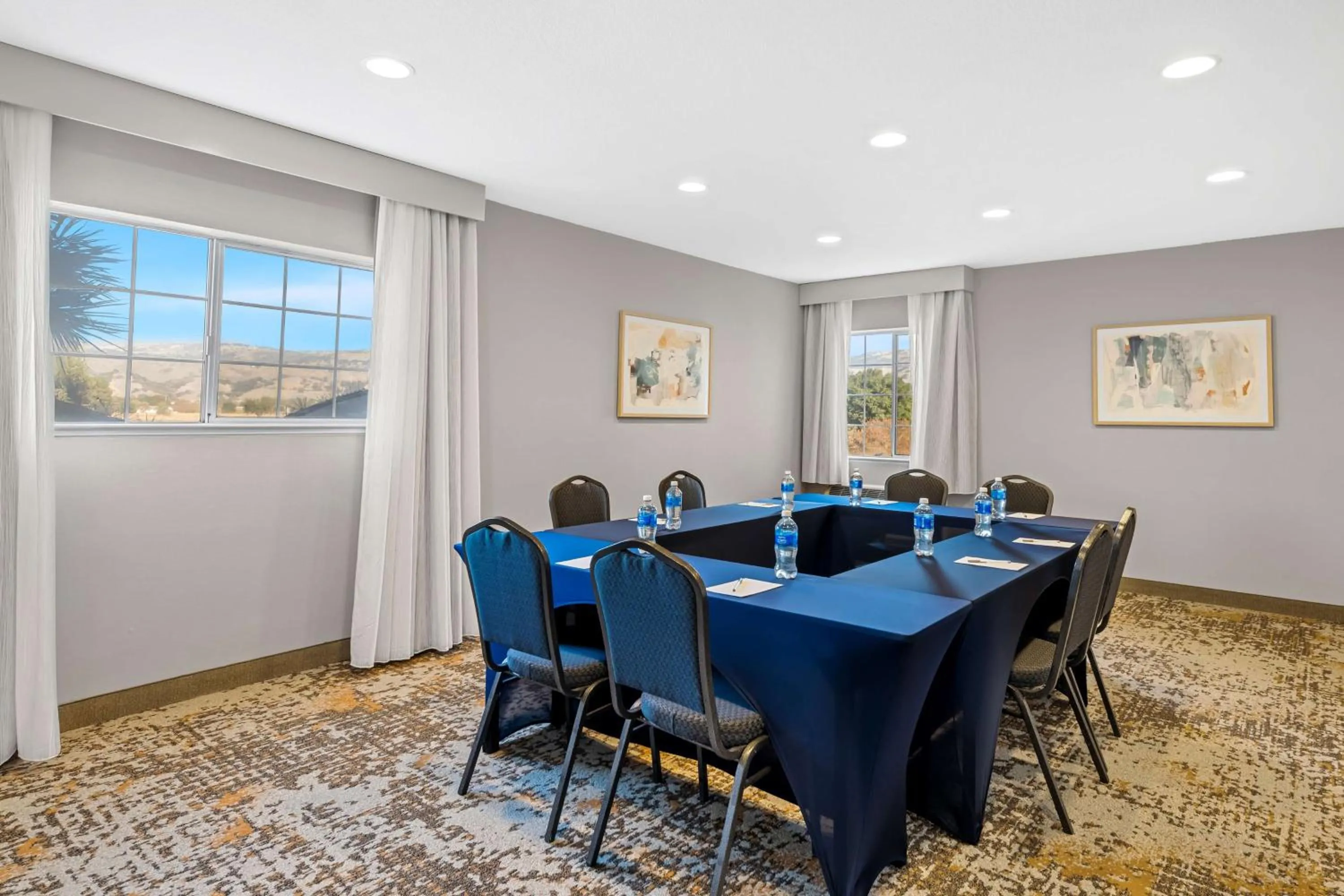 Meeting/conference room in Hampton Inn Morgan Hill