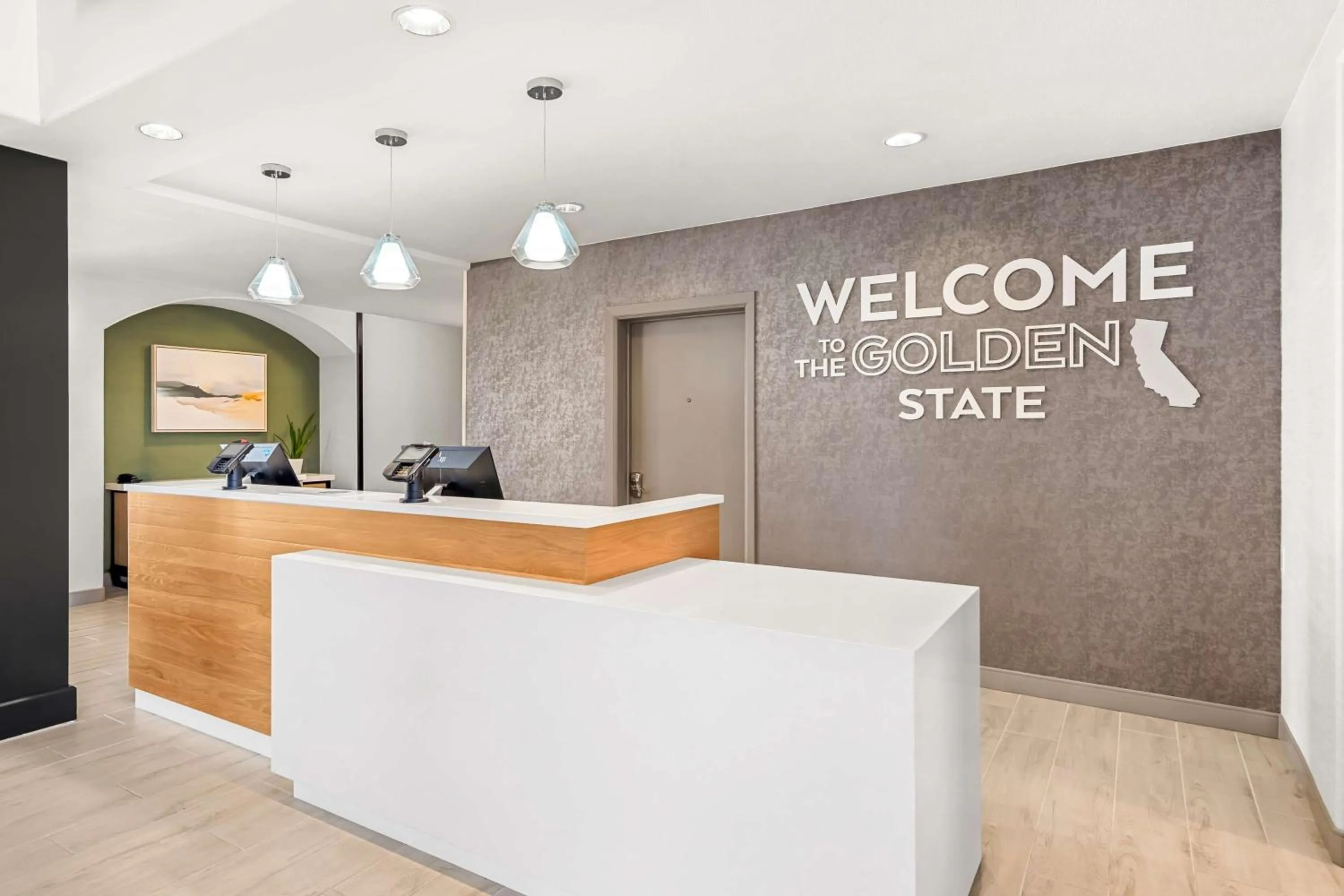 Lobby or reception in Hampton Inn Morgan Hill