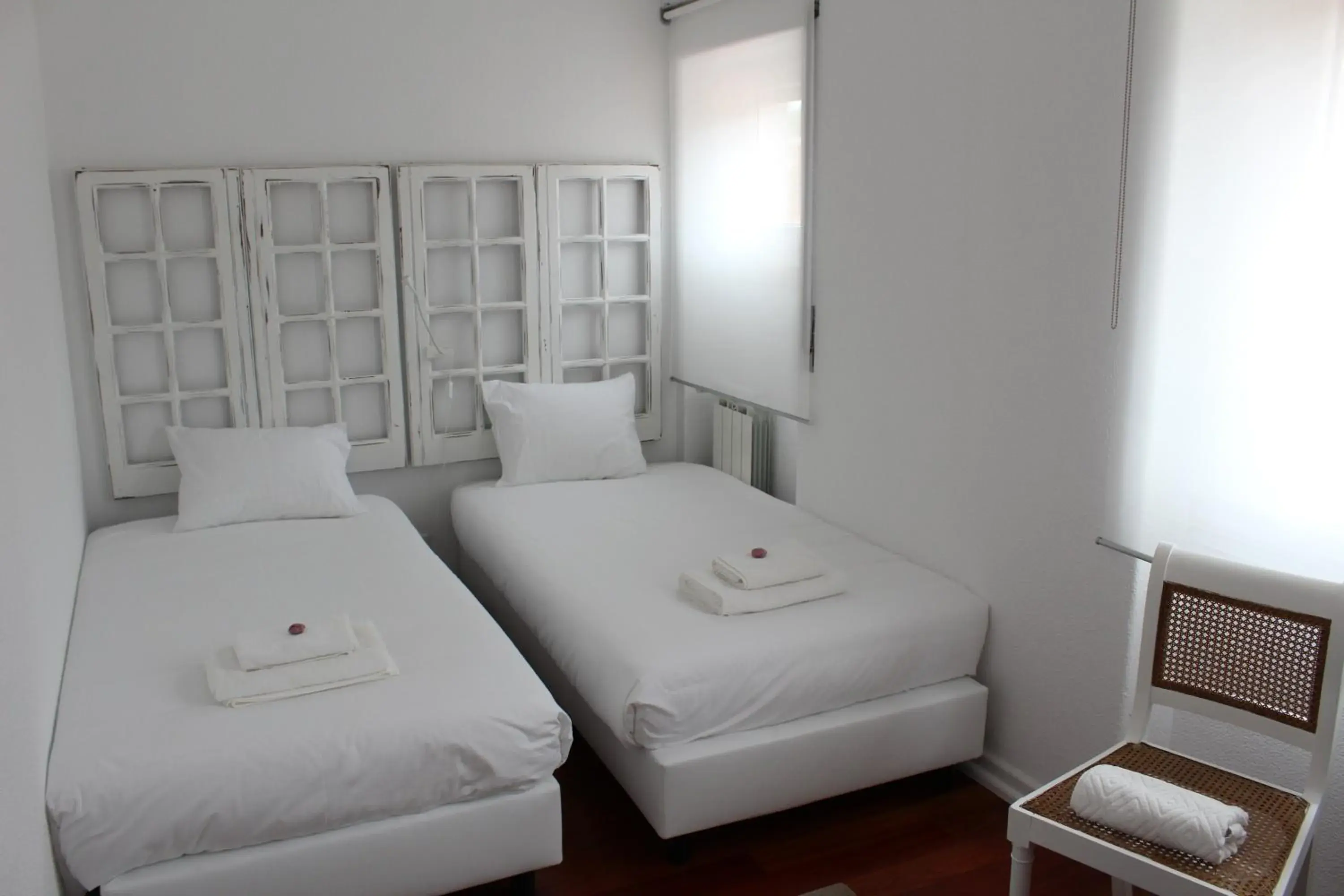 Double Room with External Bathroom - single occupancy in HappySintra GuestHouse by Casa do Preto Double Room with External Bathroom - single occupancy in HappySintra GuestHouse by Casa do Preto