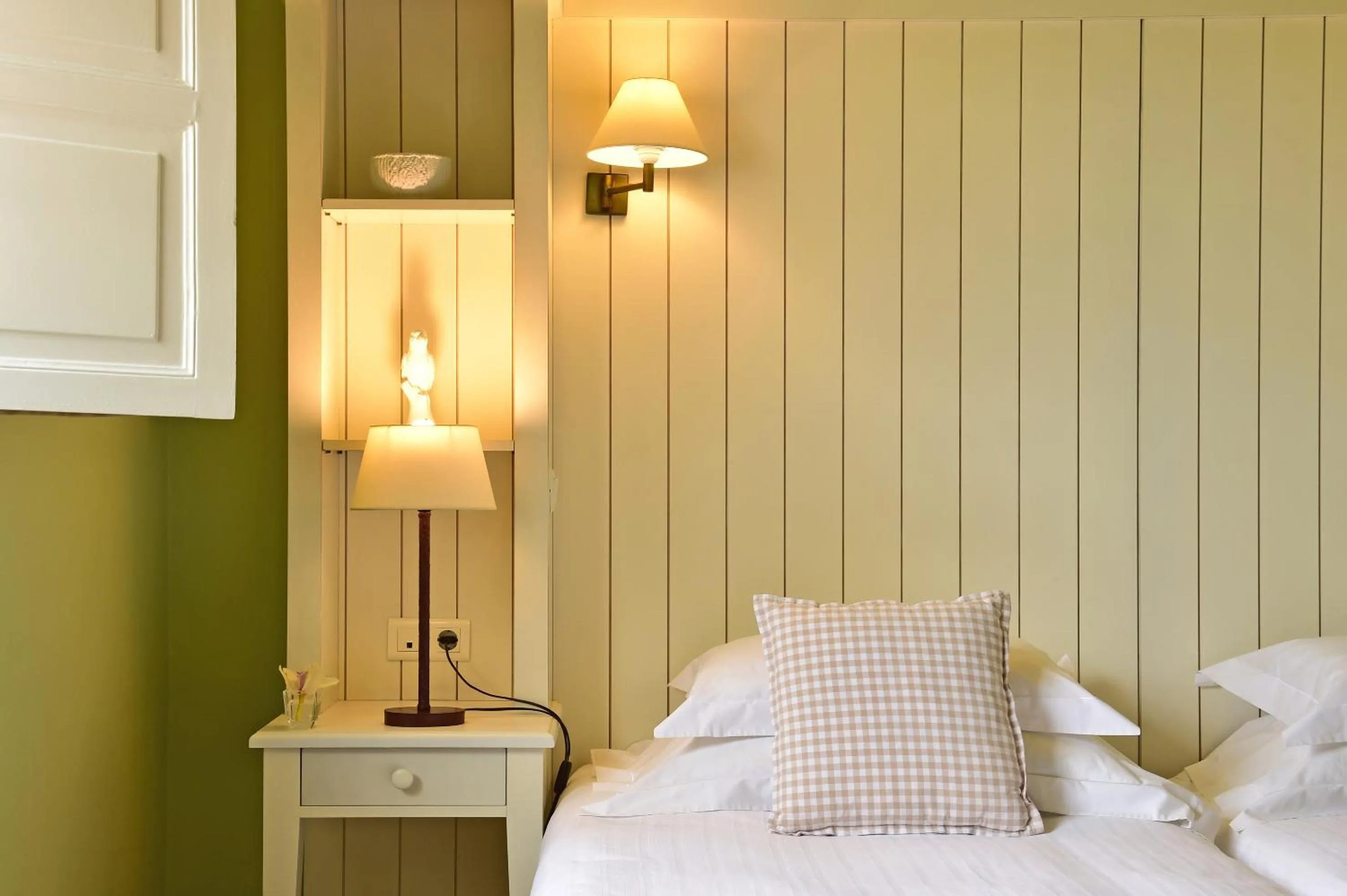 Bed in Pousada Convento de Evora