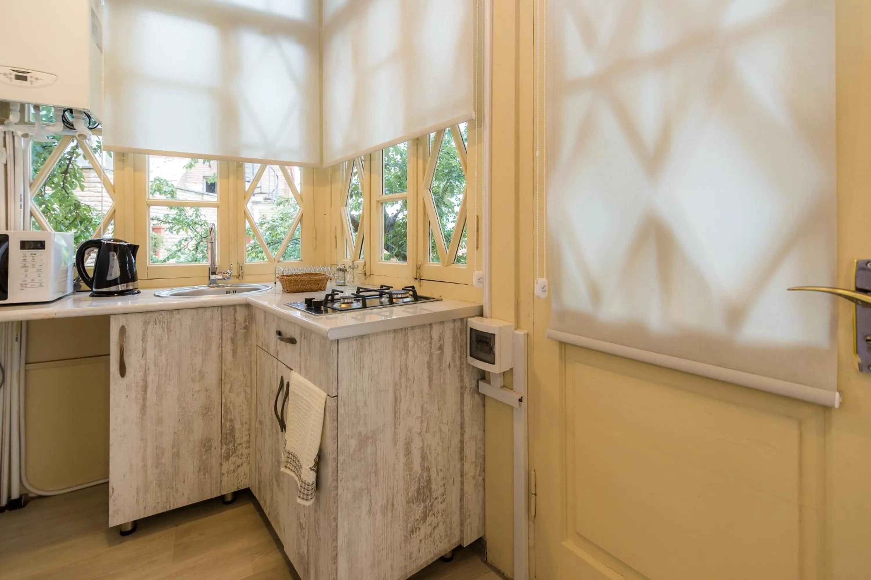 Kitchen or kitchenette in M & L Old Tbilisi