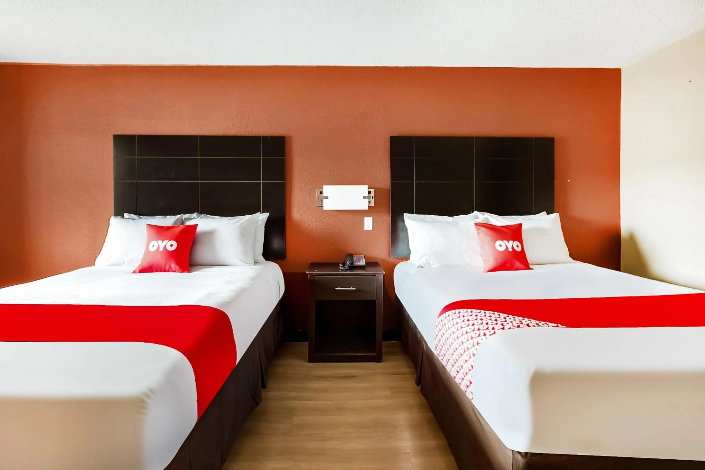 Bedroom in OYO Hotel Tyler Northwest Mineola Hwy