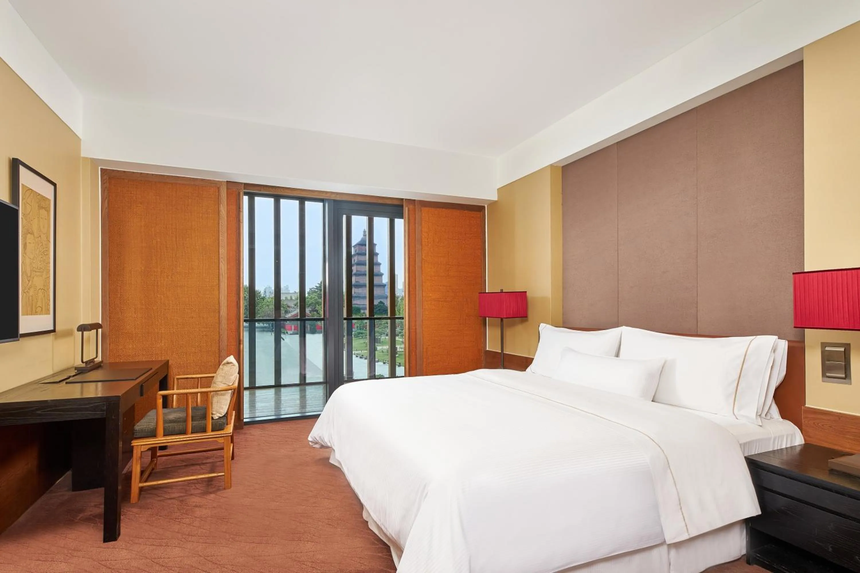 Bed in The Westin Xi'an - Enjoy 2 Free bottles of beer